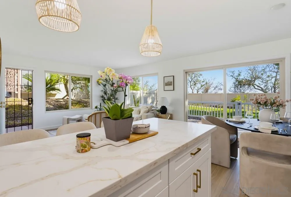 https://cdn.realtyfeed.com/cdn/127/260022909/967032cdc240c4a4d03ed2f9d6862ea7.webp