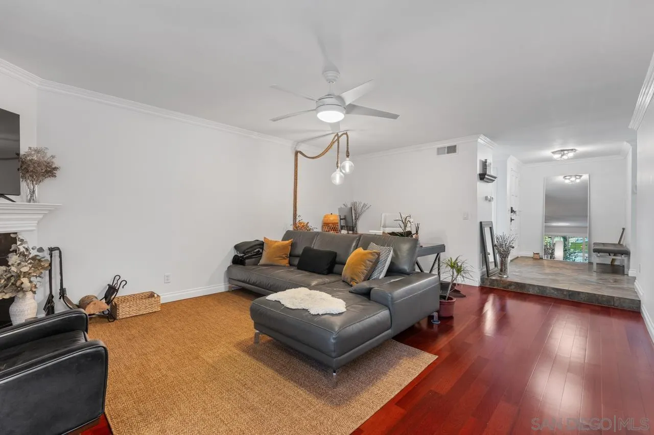 https://cdn.realtyfeed.com/cdn/127/260022915/9ac3183dfcddabc136f5afb648121df0.webp