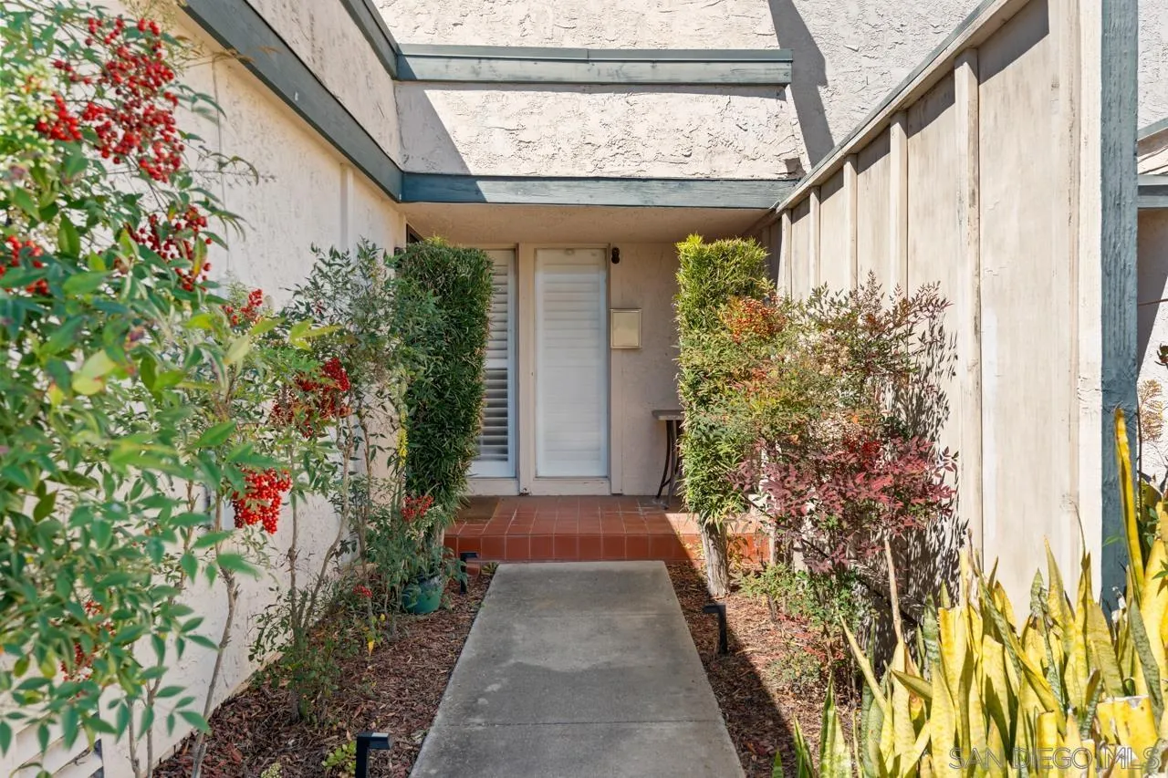 https://cdn.realtyfeed.com/cdn/127/260022915/a361285e5b5369bba74ff8c14fb47340.webp