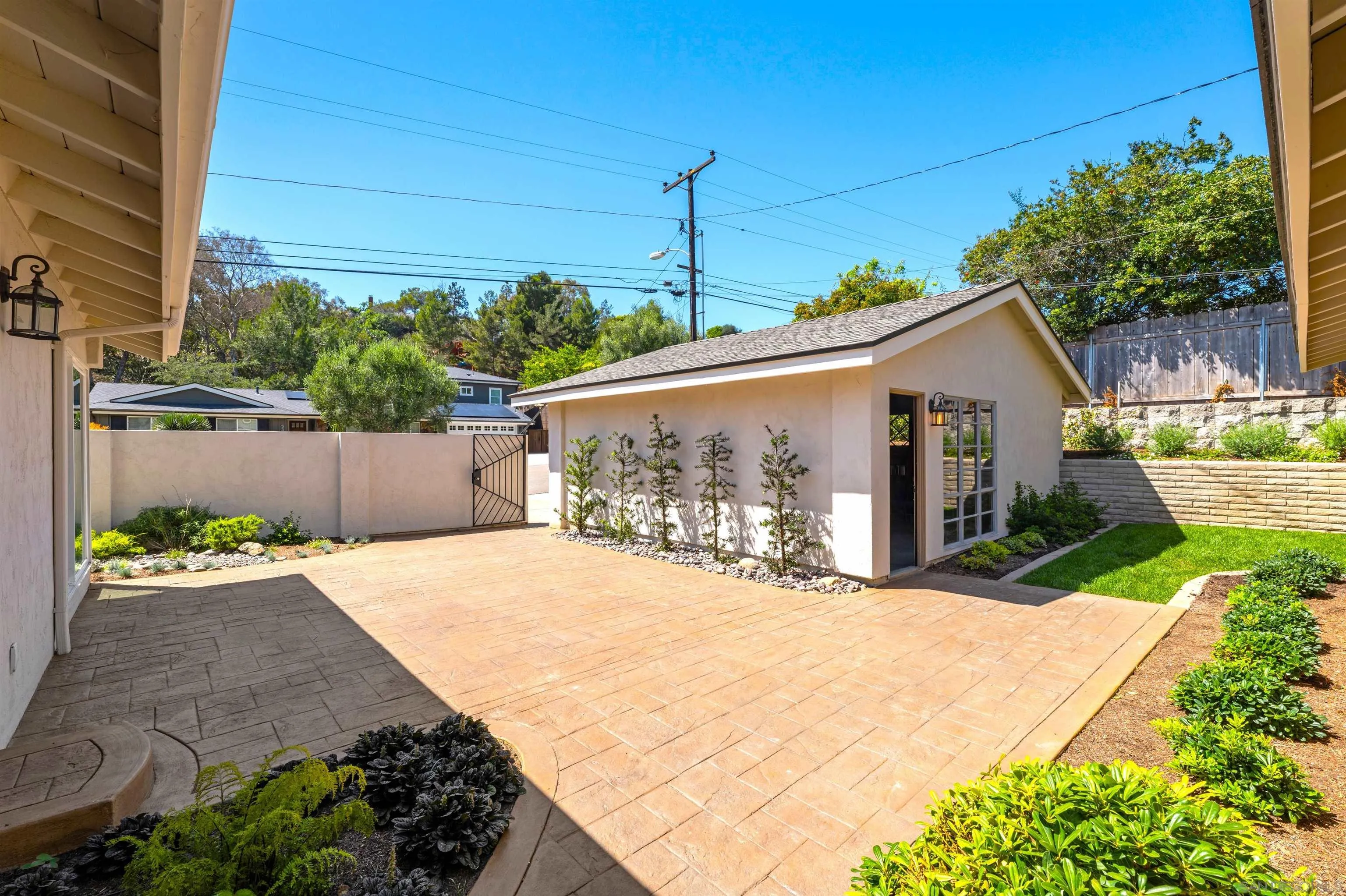 5577 Honors Dr, San Diego, CA 92122 - Photo 3 of 26, San Diego, CA
