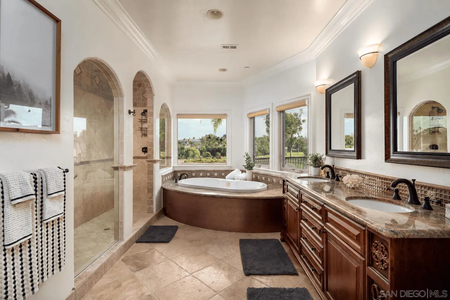 https://cdn.realtyfeed.com/cdn/127/260022917/ea8fe4879e9bdd08f315dd9b6826887d.webp