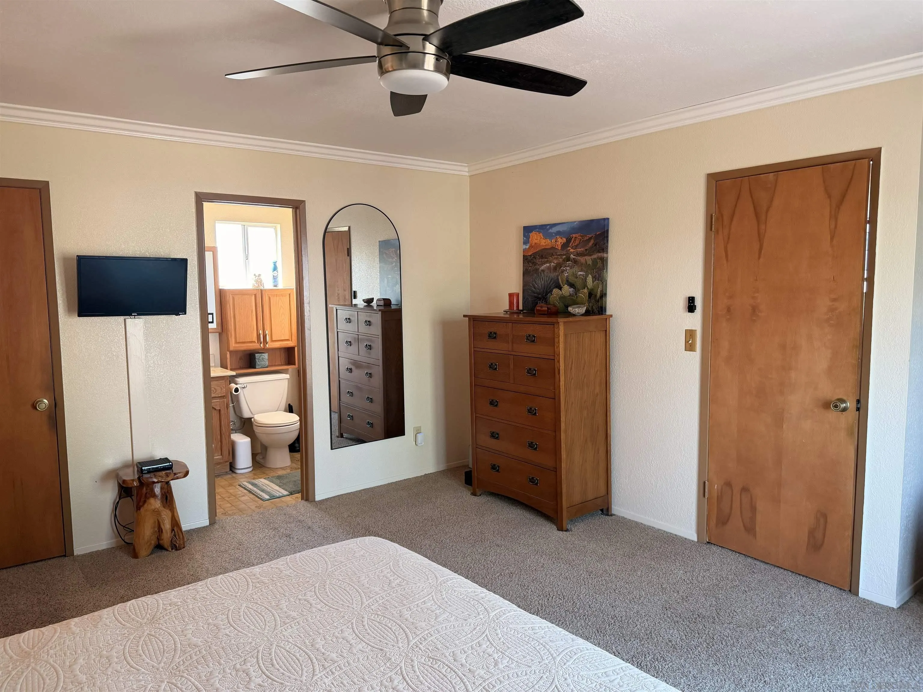 https://cdn.realtyfeed.com/cdn/127/260022918/bf56dd0a701574795eb8be02d6675e6b.webp