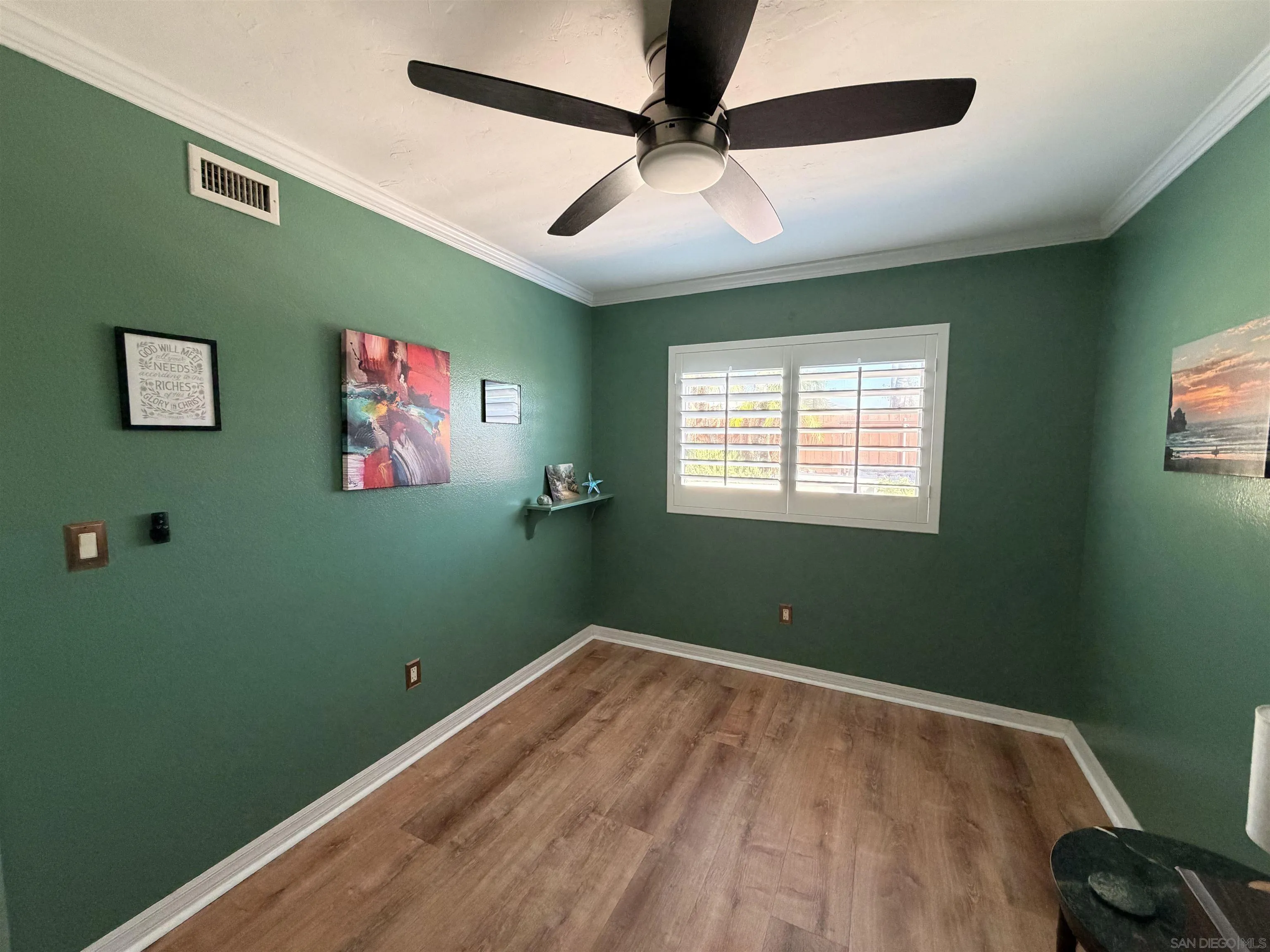 https://cdn.realtyfeed.com/cdn/127/260022918/c3f7c6007eb25be5d94e3498db01b9a0.webp