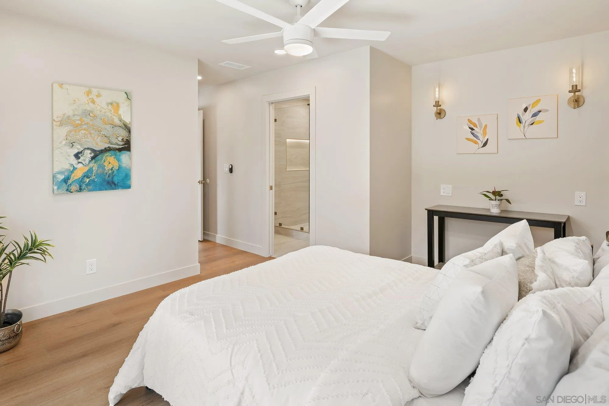 https://cdn.realtyfeed.com/cdn/127/260022920/832a71361eeae33fffb3781726ff941a.webp