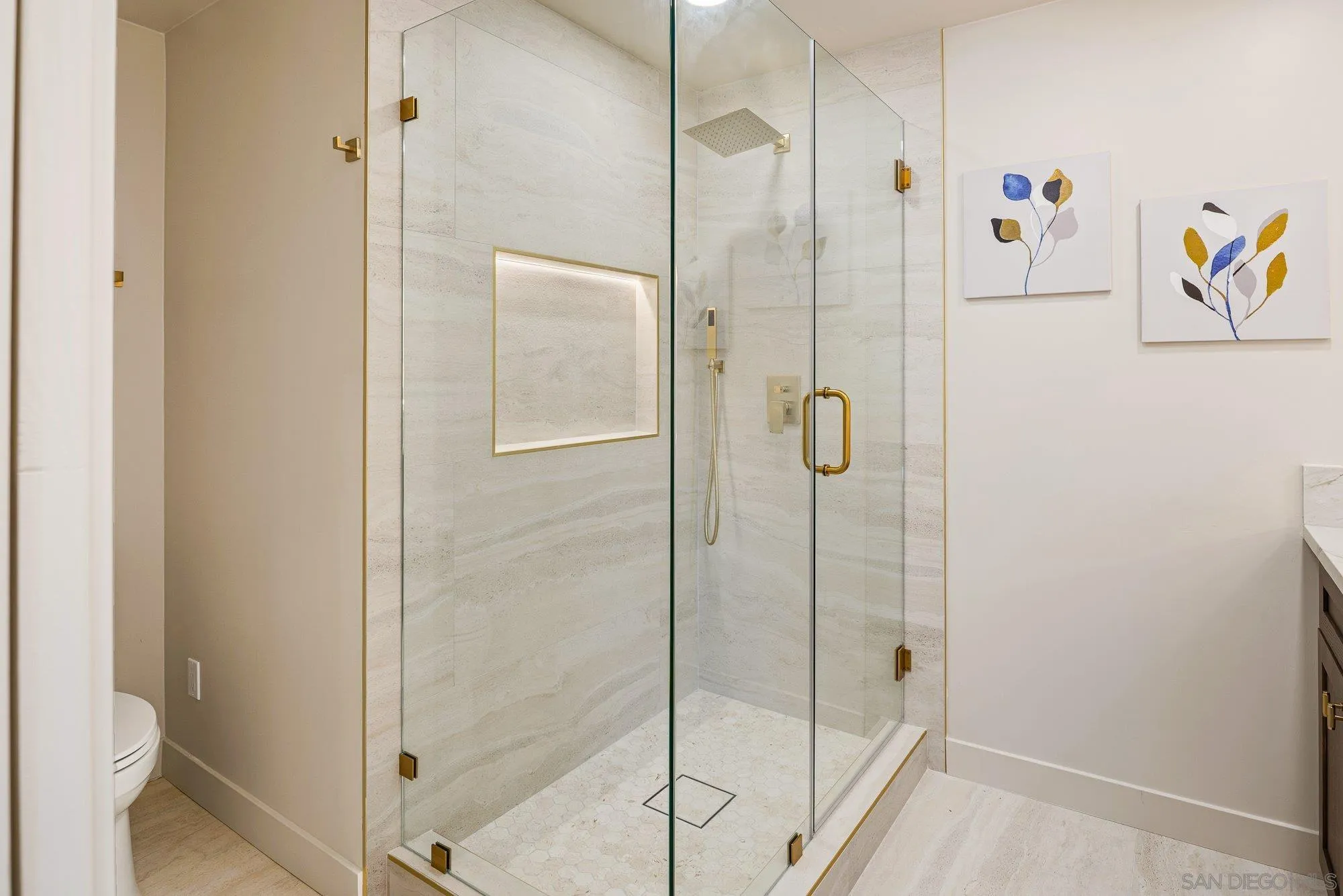 https://cdn.realtyfeed.com/cdn/127/260022920/ab3f415bcc574cf7921cfe5eefdaa630.webp