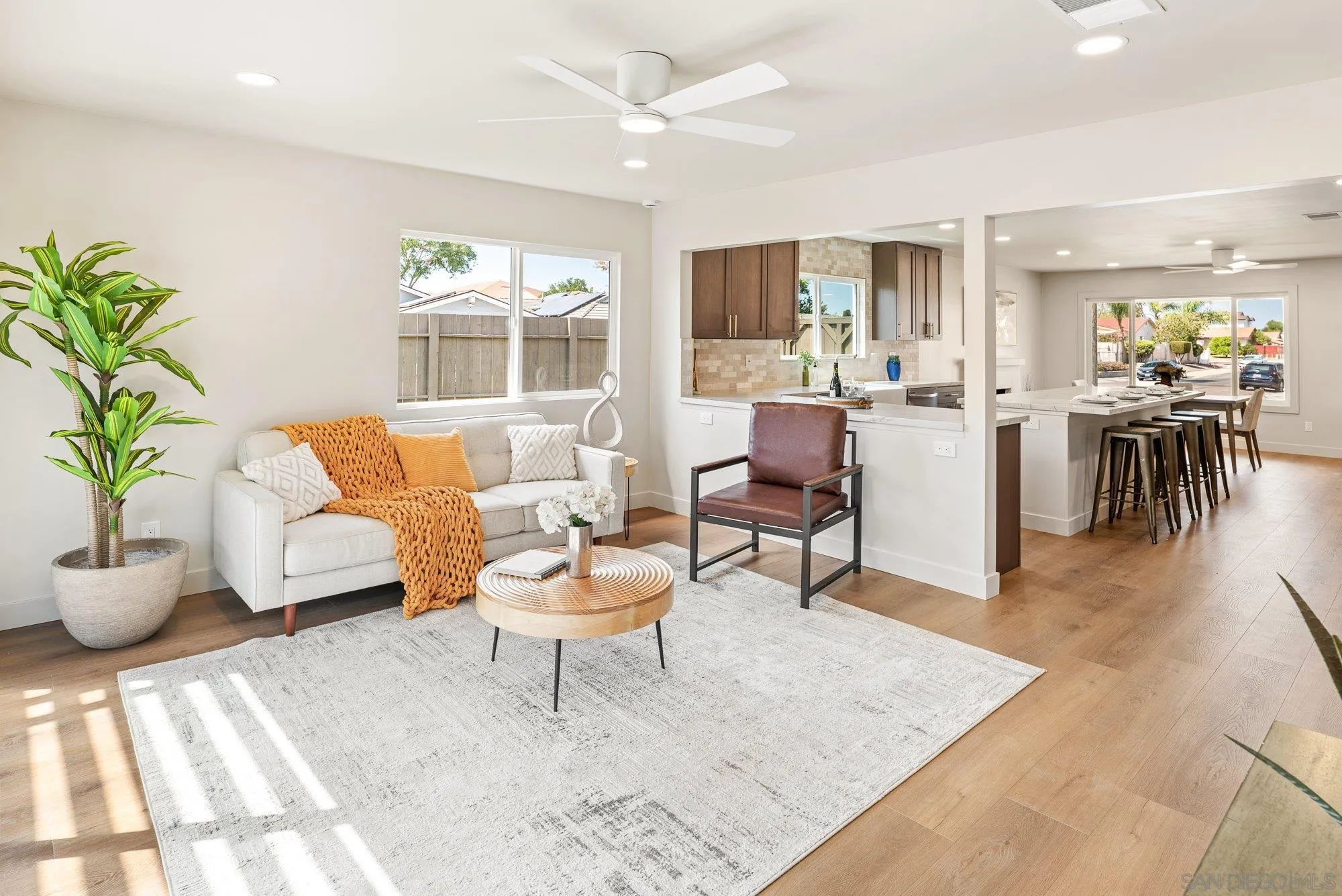 https://cdn.realtyfeed.com/cdn/127/260022920/c3daa94a8f9e5bae9400901809279731.webp