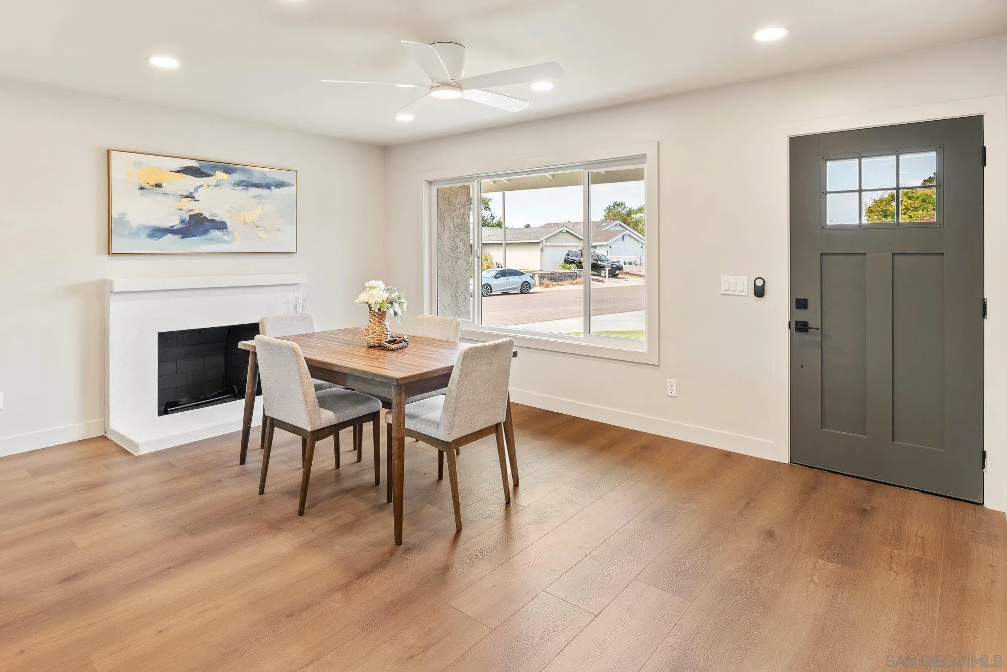 https://cdn.realtyfeed.com/cdn/127/260022920/e4f56eef56ea2f88dd2515d2abfae2ad.webp