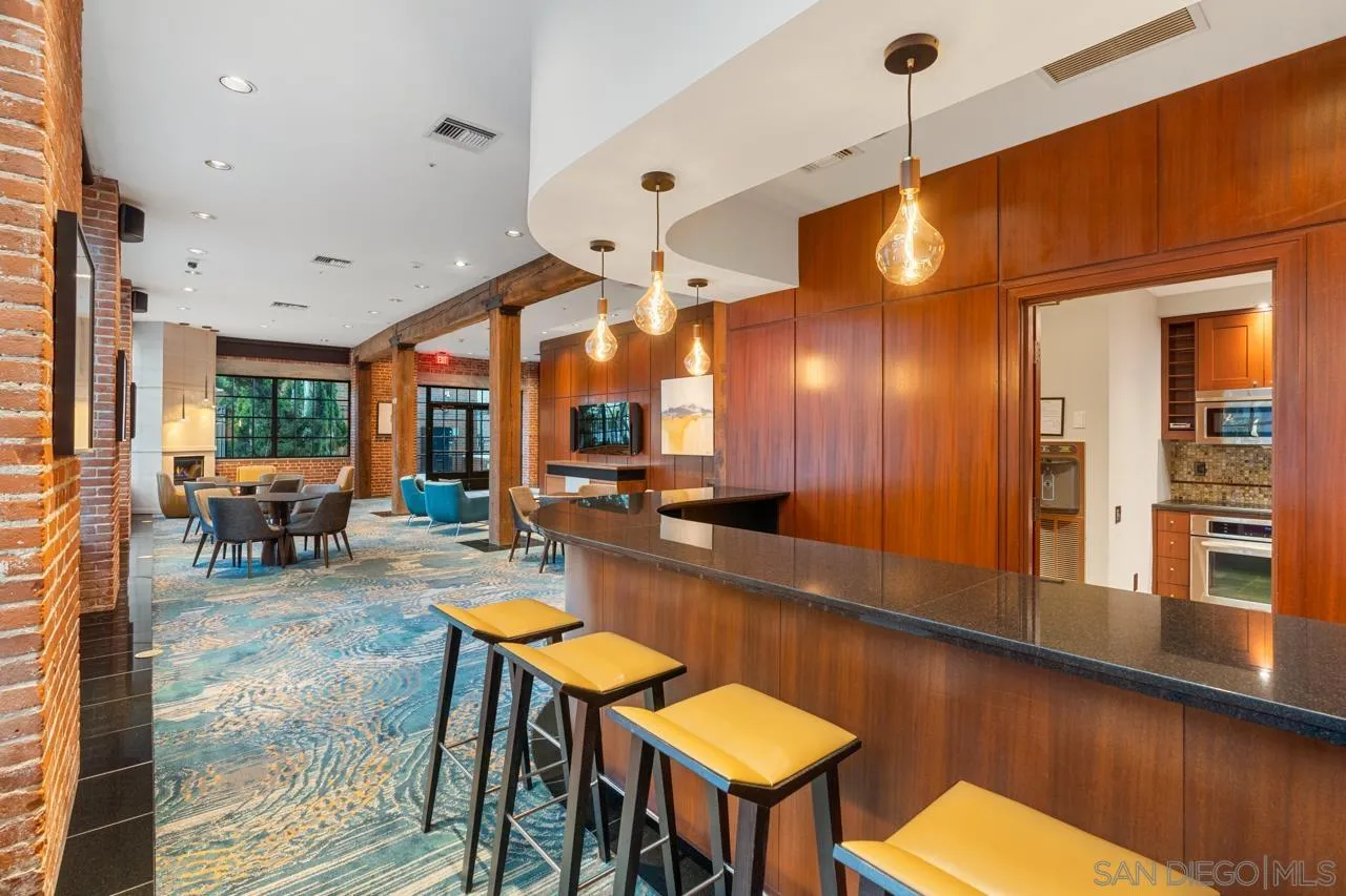 https://cdn.realtyfeed.com/cdn/127/260022921/8b3323b9e3ee31b7eabe79e1c30aa3c0.webp