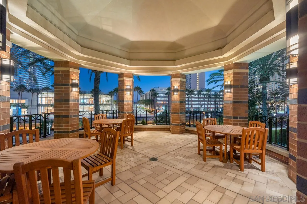 https://cdn.realtyfeed.com/cdn/127/260022921/a2f1fdcc12c0270619e2a2cb68cfe92d.webp