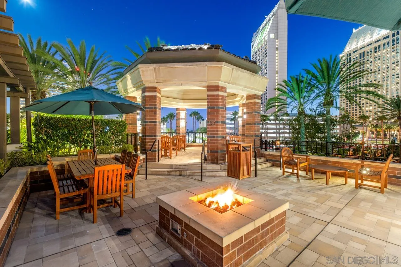 https://cdn.realtyfeed.com/cdn/127/260022921/c33069aef2eeb244d71985c53c9eae02.webp