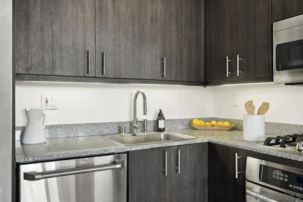 https://cdn.realtyfeed.com/cdn/127/260022921/f64d017be15b29d7561fc2f7aa5be2ee.webp