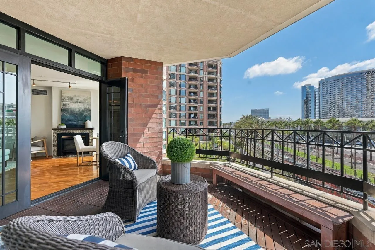 https://cdn.realtyfeed.com/cdn/127/260022921/f9583f4828562de50180e9897d173eb6.webp