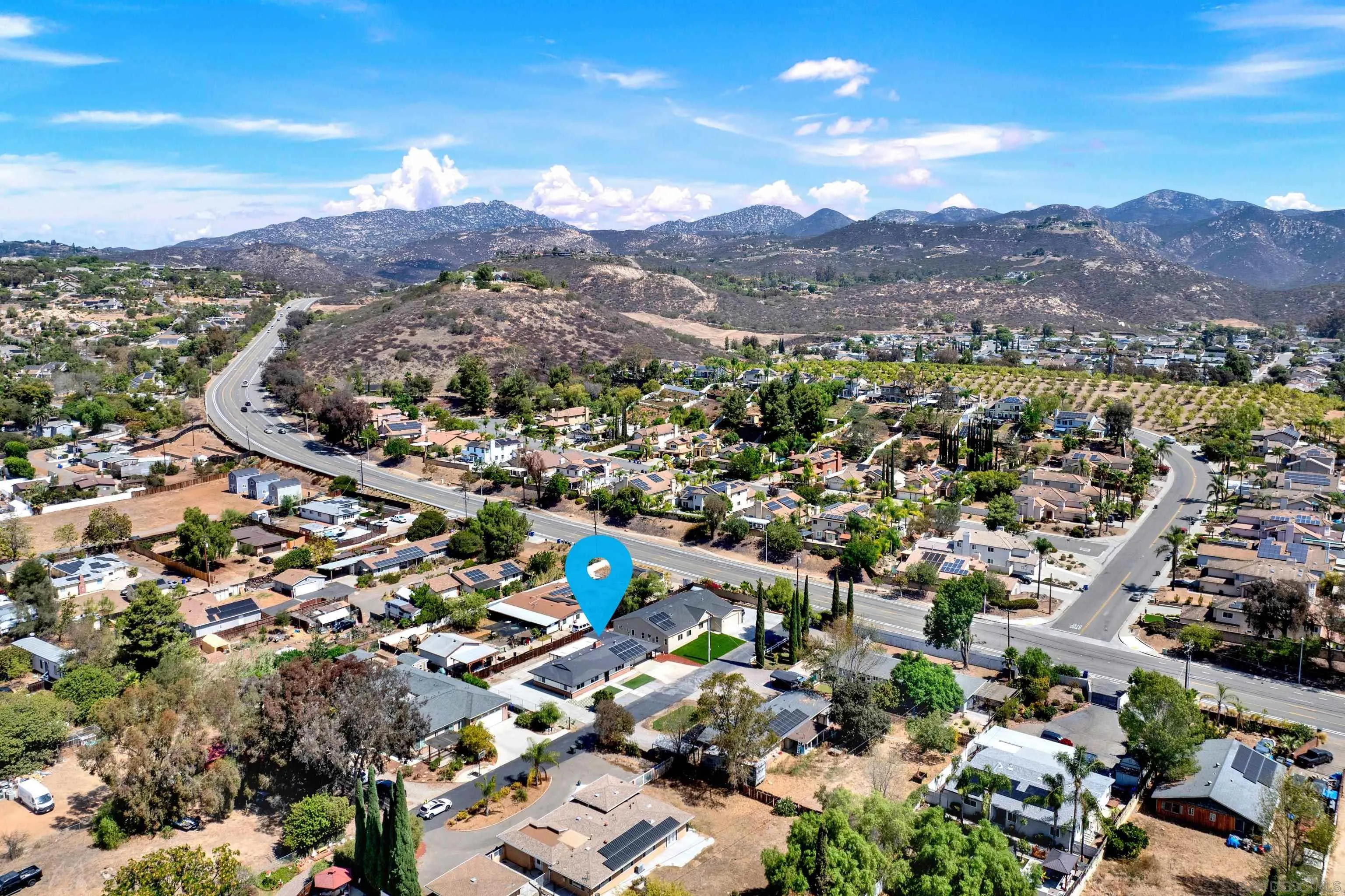 https://cdn.realtyfeed.com/cdn/127/260022922/1eb01a237f37015f95f94f1e78257b9e.webp