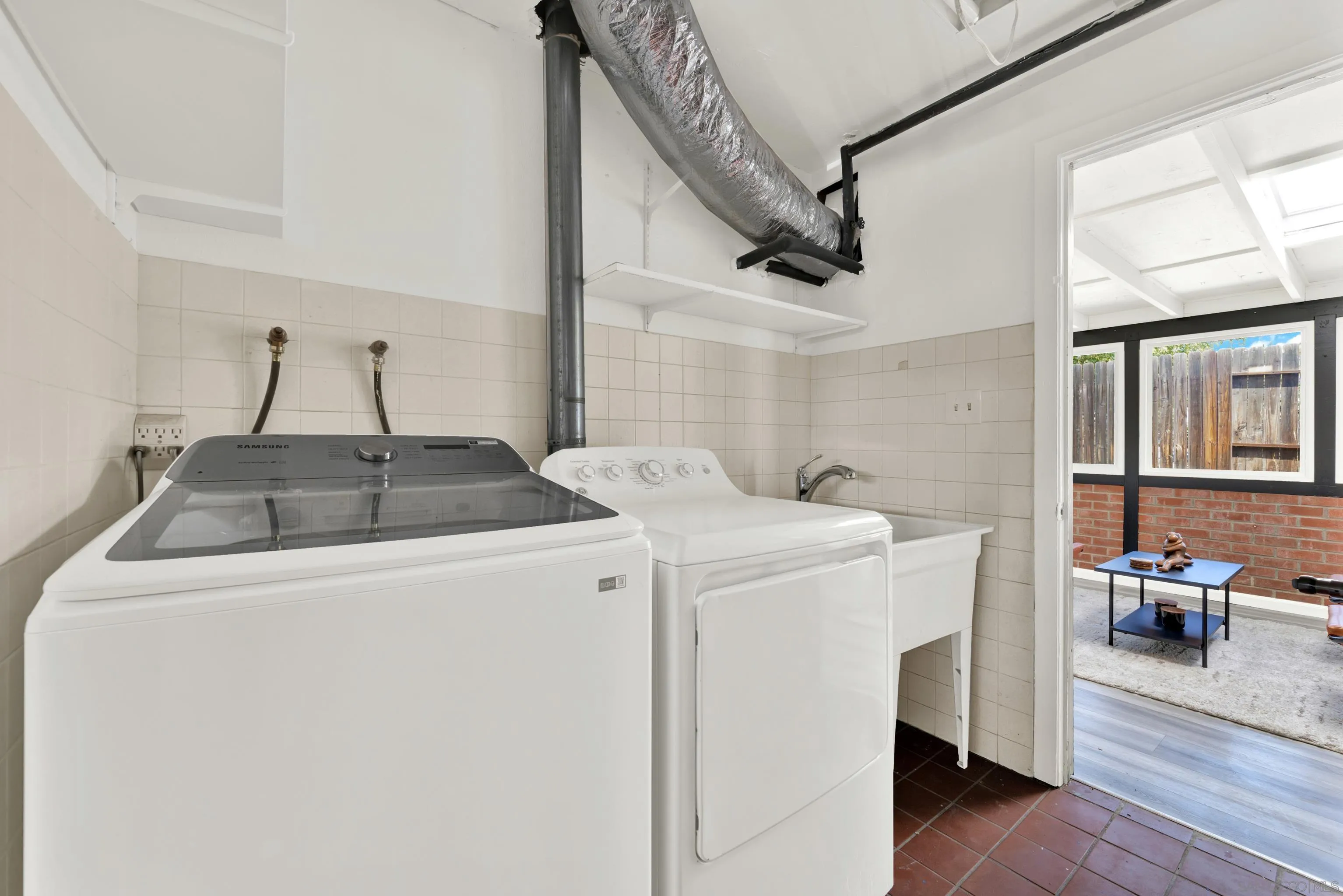 https://cdn.realtyfeed.com/cdn/127/260022922/7e1b7c2e22c47be601cc2ffc0f9d4064.webp