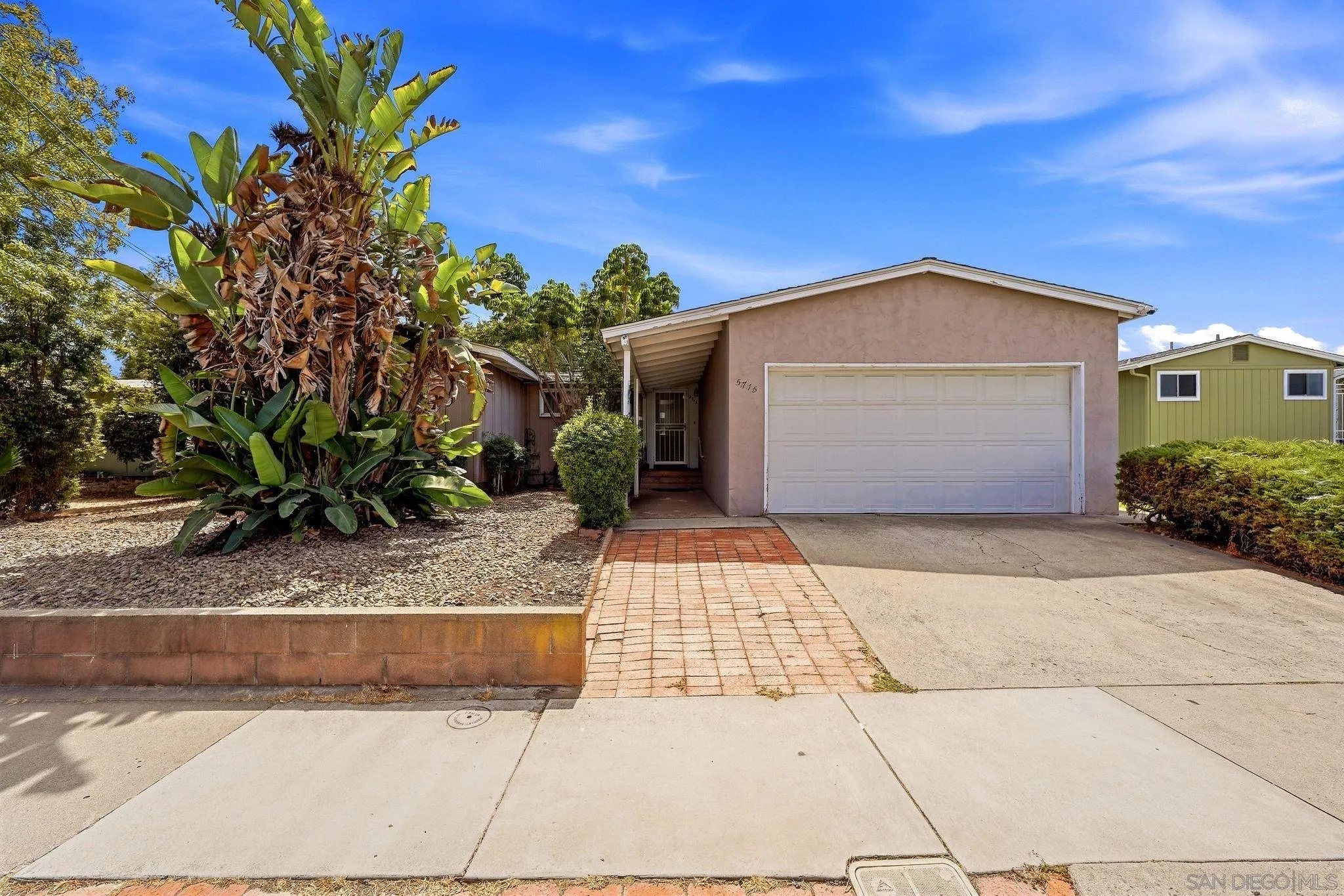 https://cdn.realtyfeed.com/cdn/127/260022928/8c19d3801e95c0783a6414a06fcc92ac.webp