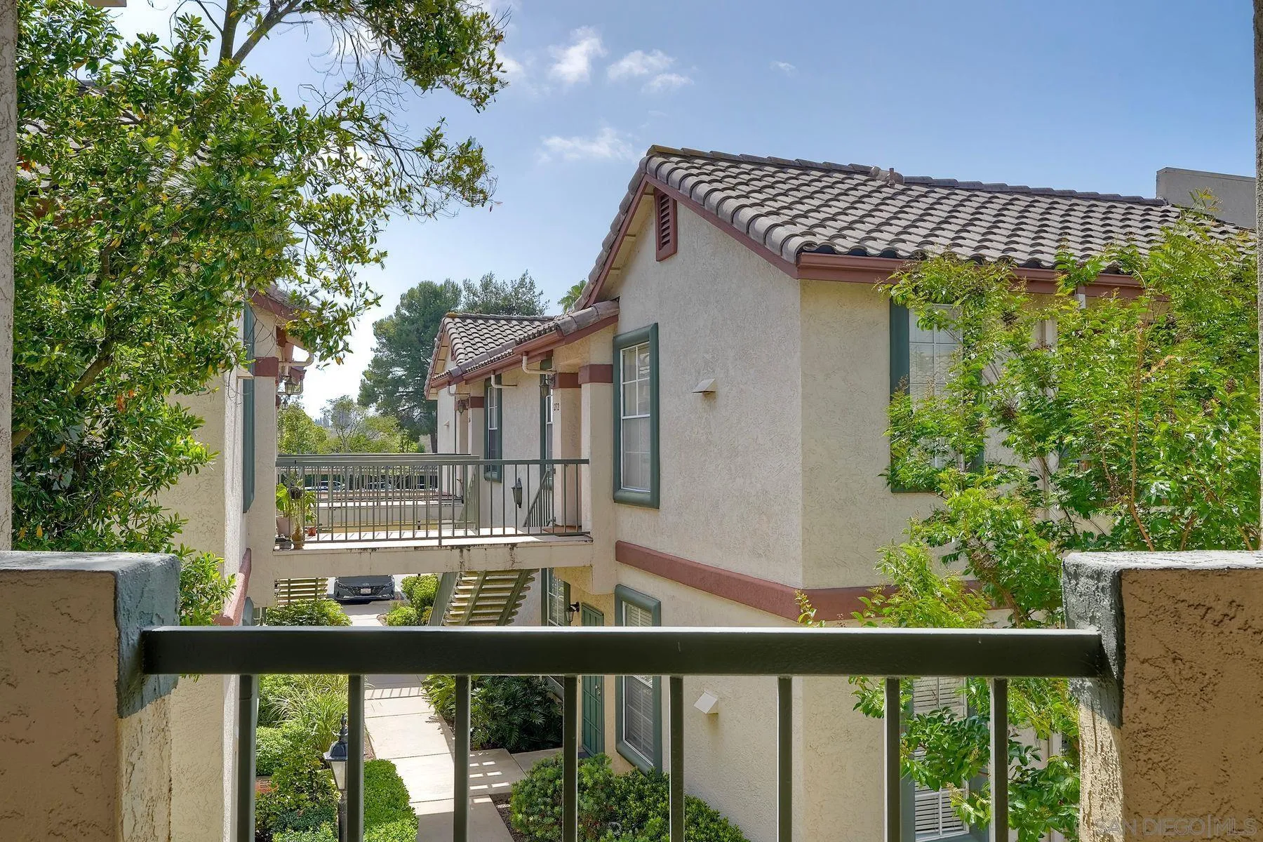 https://cdn.realtyfeed.com/cdn/127/260022929/2397f4984e36b53ae0d9070a02a27043.webp