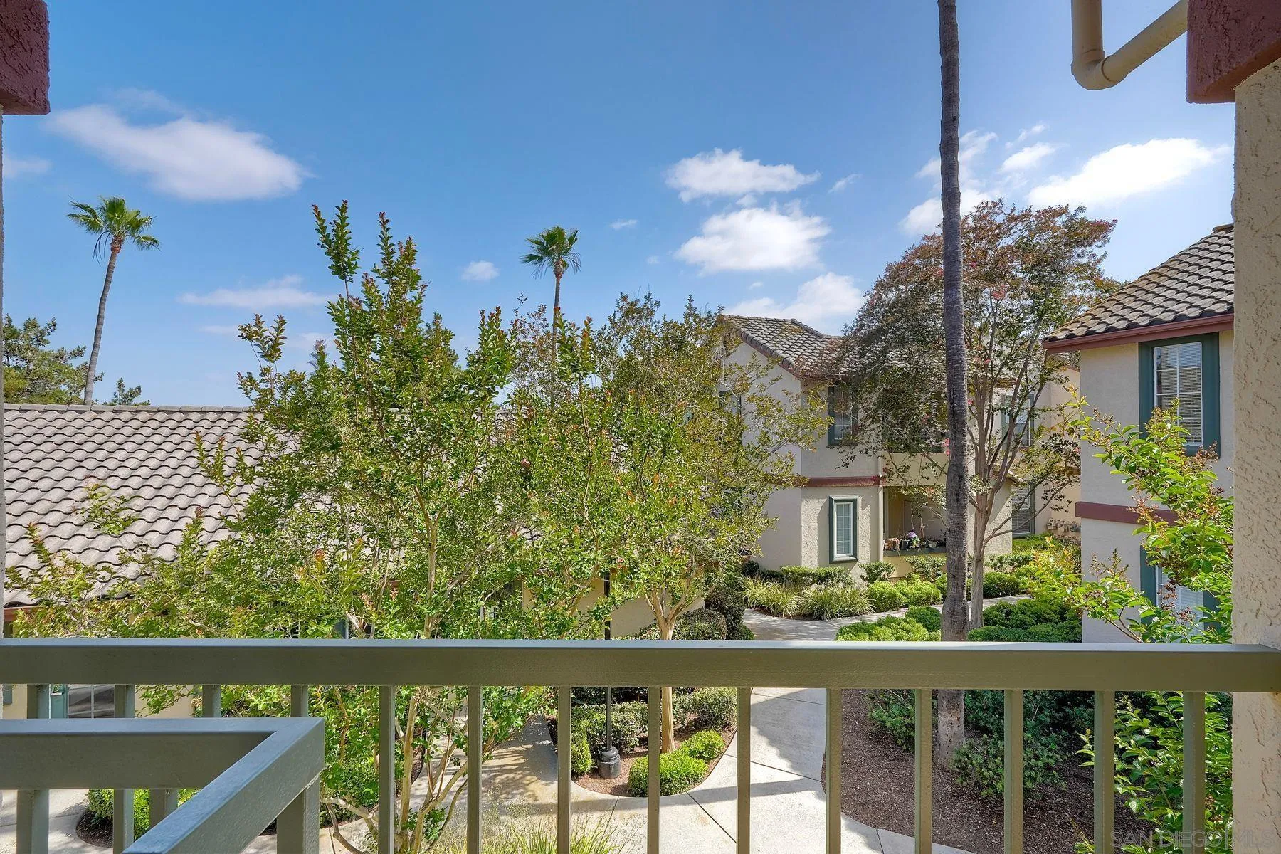 https://cdn.realtyfeed.com/cdn/127/260022929/293b8842951c5b97fba750ac961e985b.webp