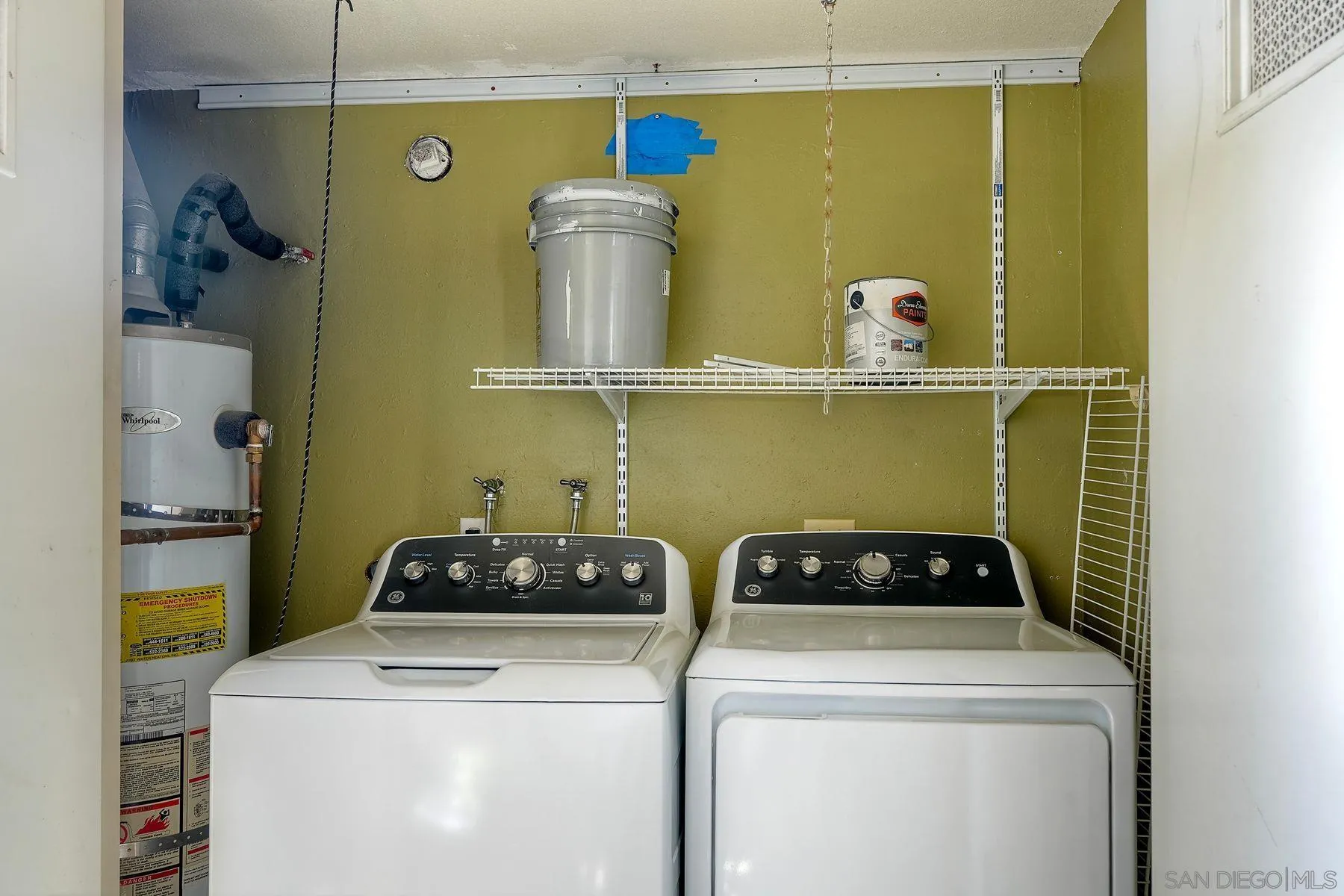 https://cdn.realtyfeed.com/cdn/127/260022929/8f91779772bd984f7f803f1368ea3f8f.webp