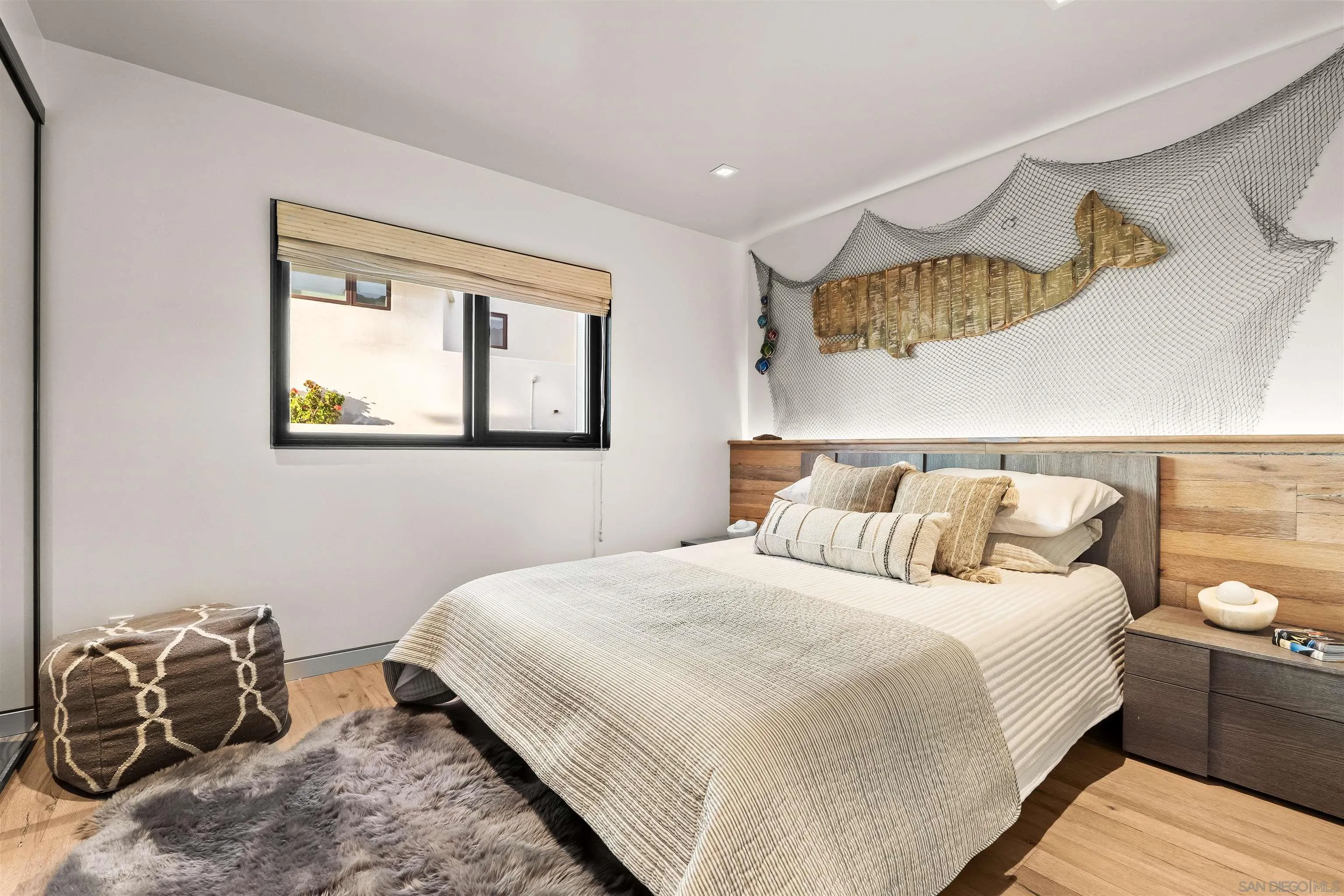 https://cdn.realtyfeed.com/cdn/127/260022937/bfc2b7629d18970856ac563164b20a83.webp