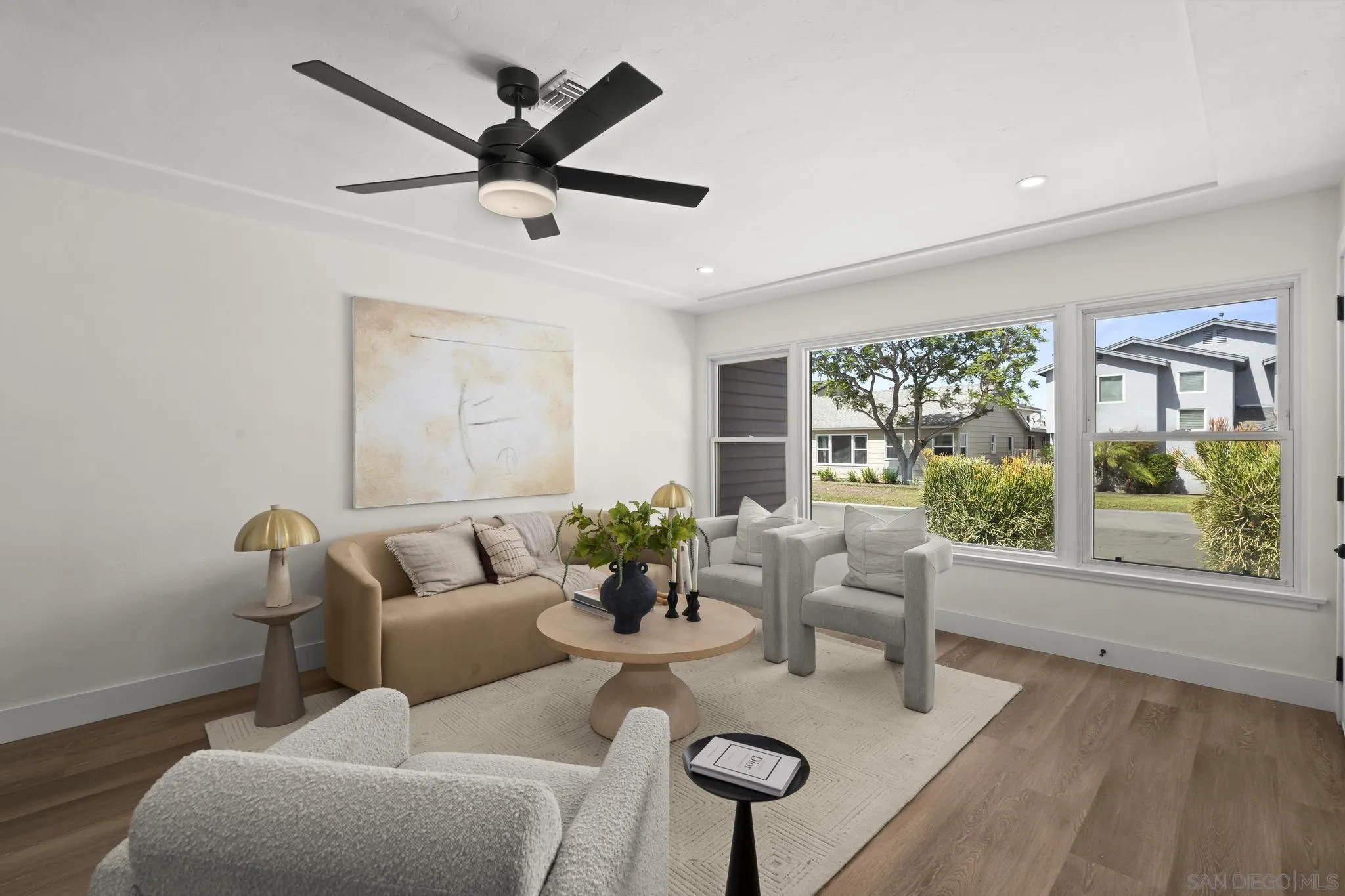 https://cdn.realtyfeed.com/cdn/127/260022940/41ae65f428589826d68965254fcc4d46.webp