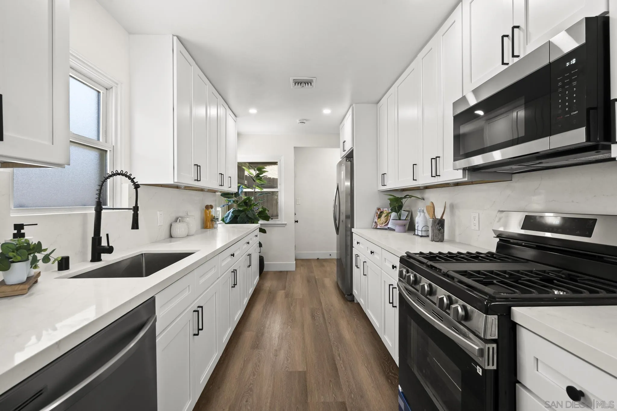 https://cdn.realtyfeed.com/cdn/127/260022940/5d2ea557da88fd132cdbed24f83df390.webp