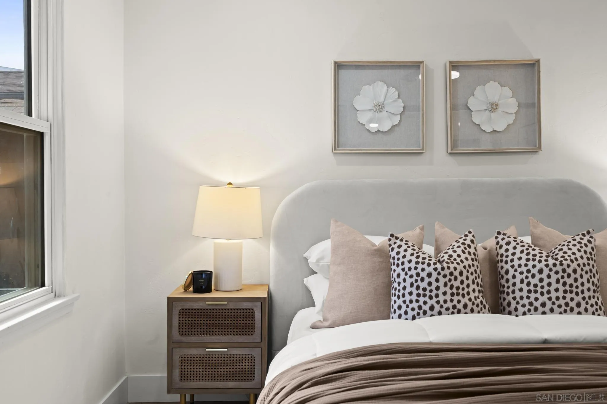 https://cdn.realtyfeed.com/cdn/127/260022940/94a3d52fb1b6f4145713a51b56e8fb86.webp