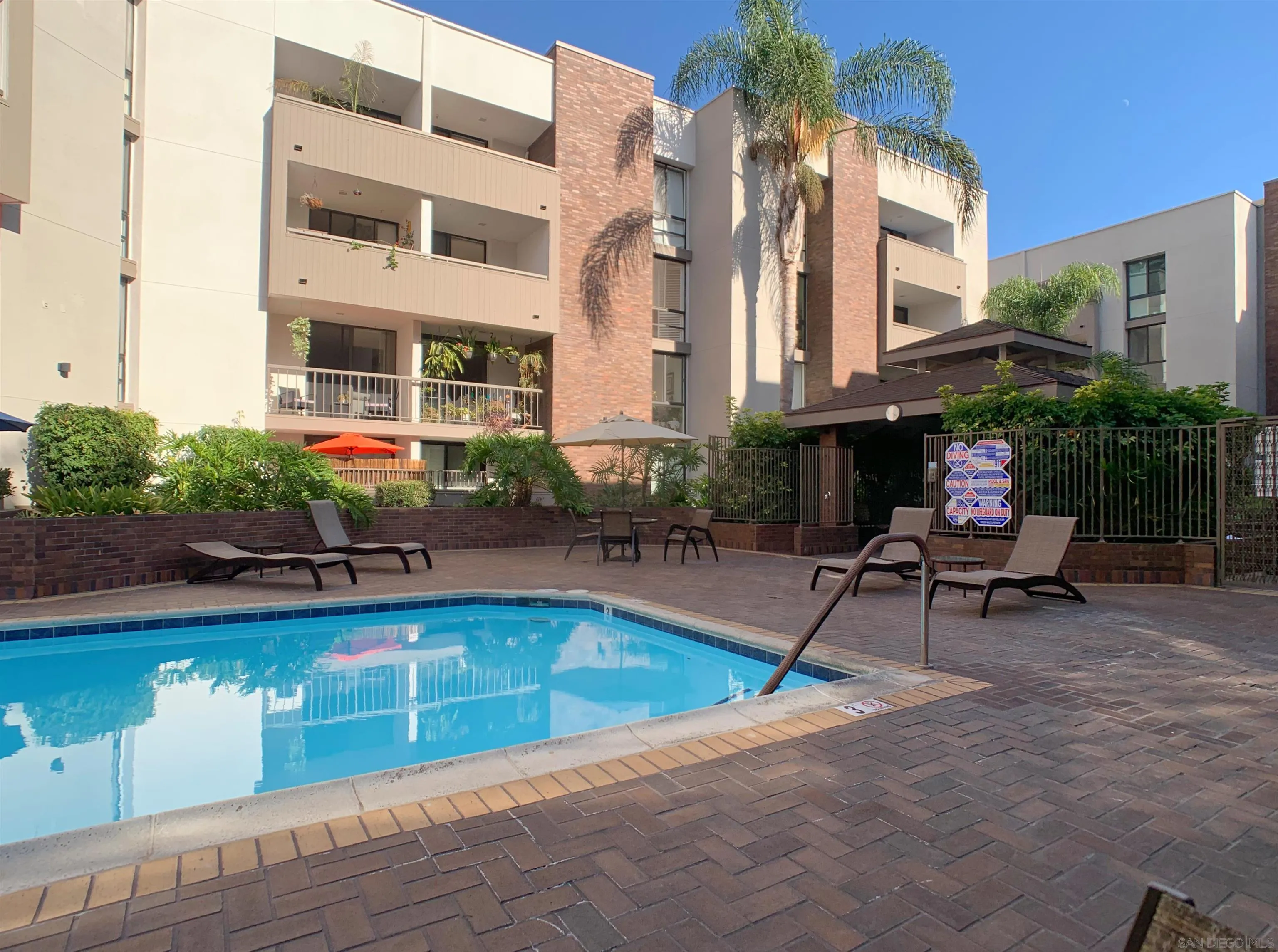 https://cdn.realtyfeed.com/cdn/127/260022944/ad9958061fb4799c13d078bbd9b449f4.webp