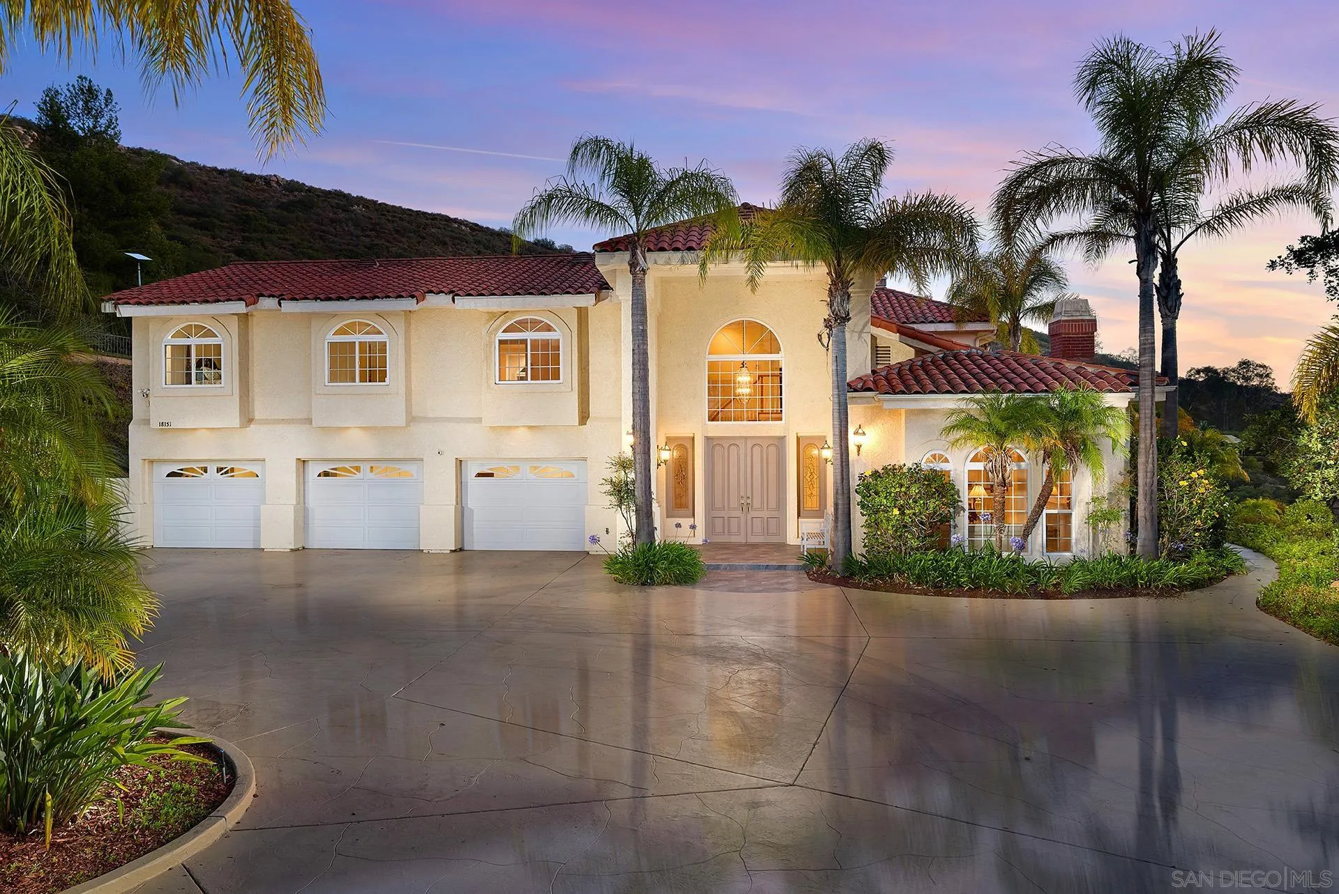 https://cdn.realtyfeed.com/cdn/127/260022946/6023ffdfac0688f0cf44e135c40f1a8d.webp