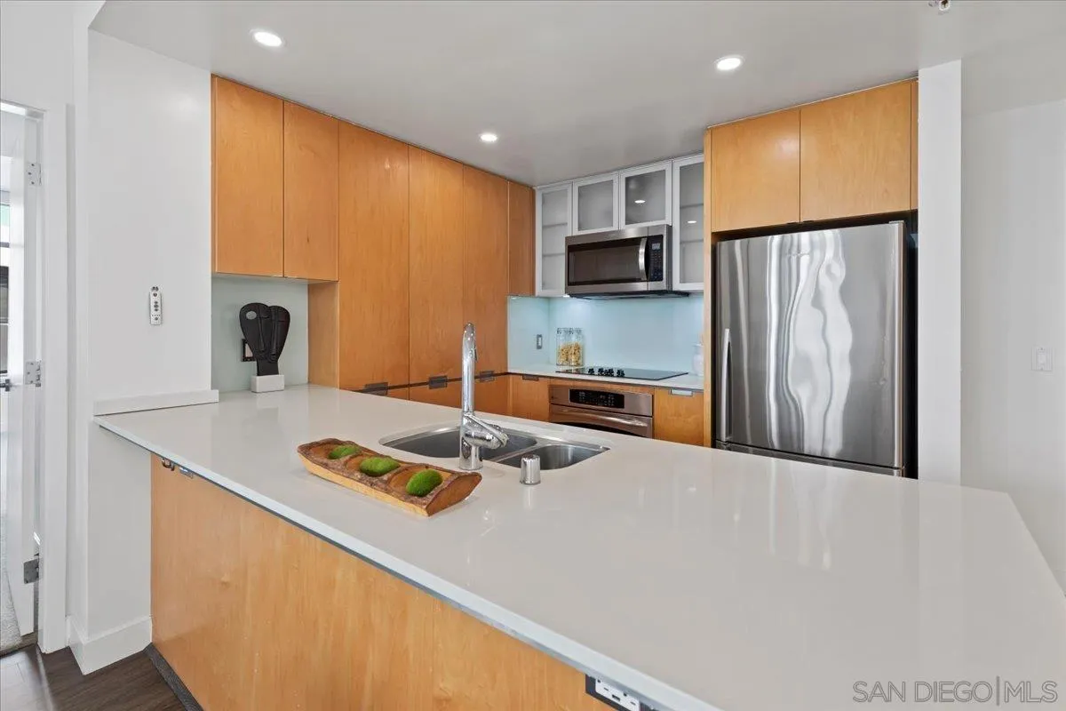 https://cdn.realtyfeed.com/cdn/127/260022947/1f12261bdbcea4630ec5db94866f1e60.webp