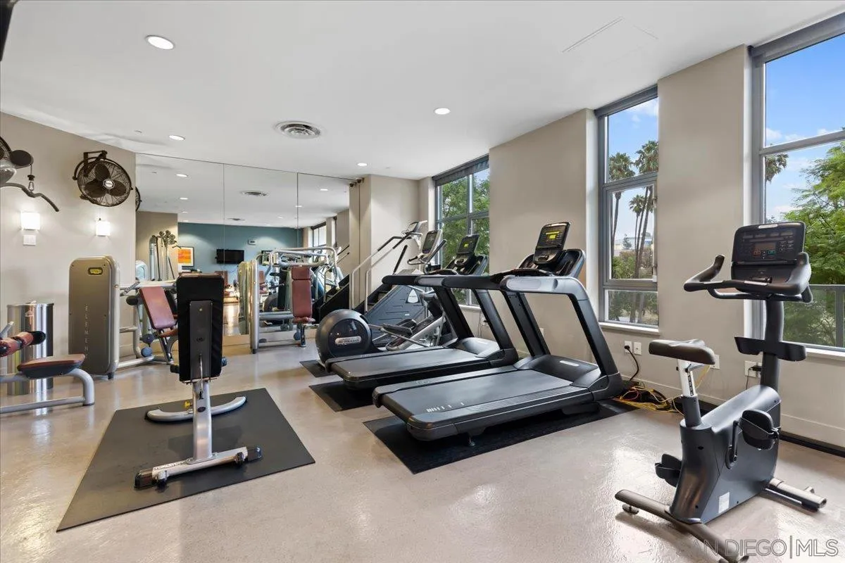 https://cdn.realtyfeed.com/cdn/127/260022947/69e55cc9a9f1f68dc26ee7dc23b6c8eb.webp