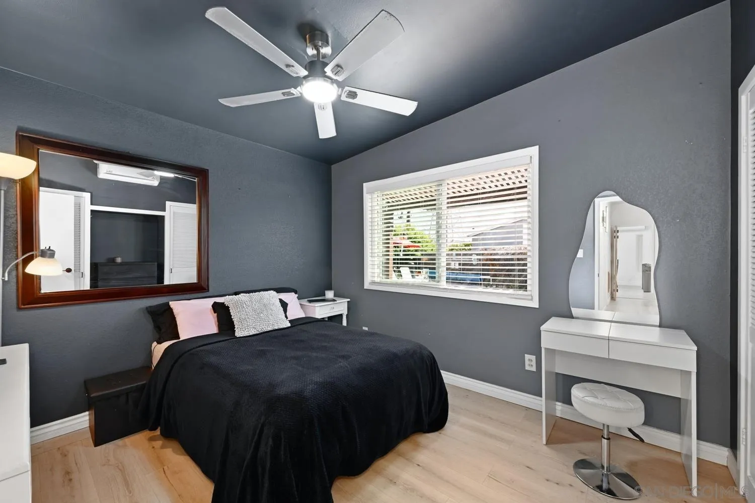 https://cdn.realtyfeed.com/cdn/127/260022948/59129f967f0f10278095fdec054abd63.webp