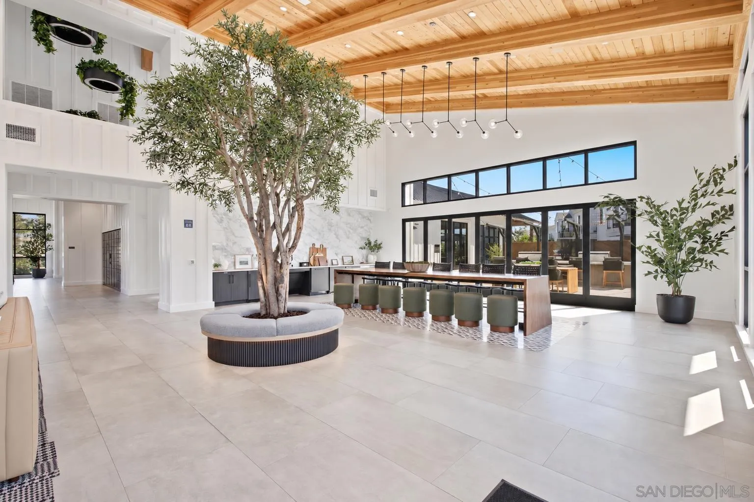 https://cdn.realtyfeed.com/cdn/127/260022950/6905f391a7aa39261ec15d26dc13530a.webp