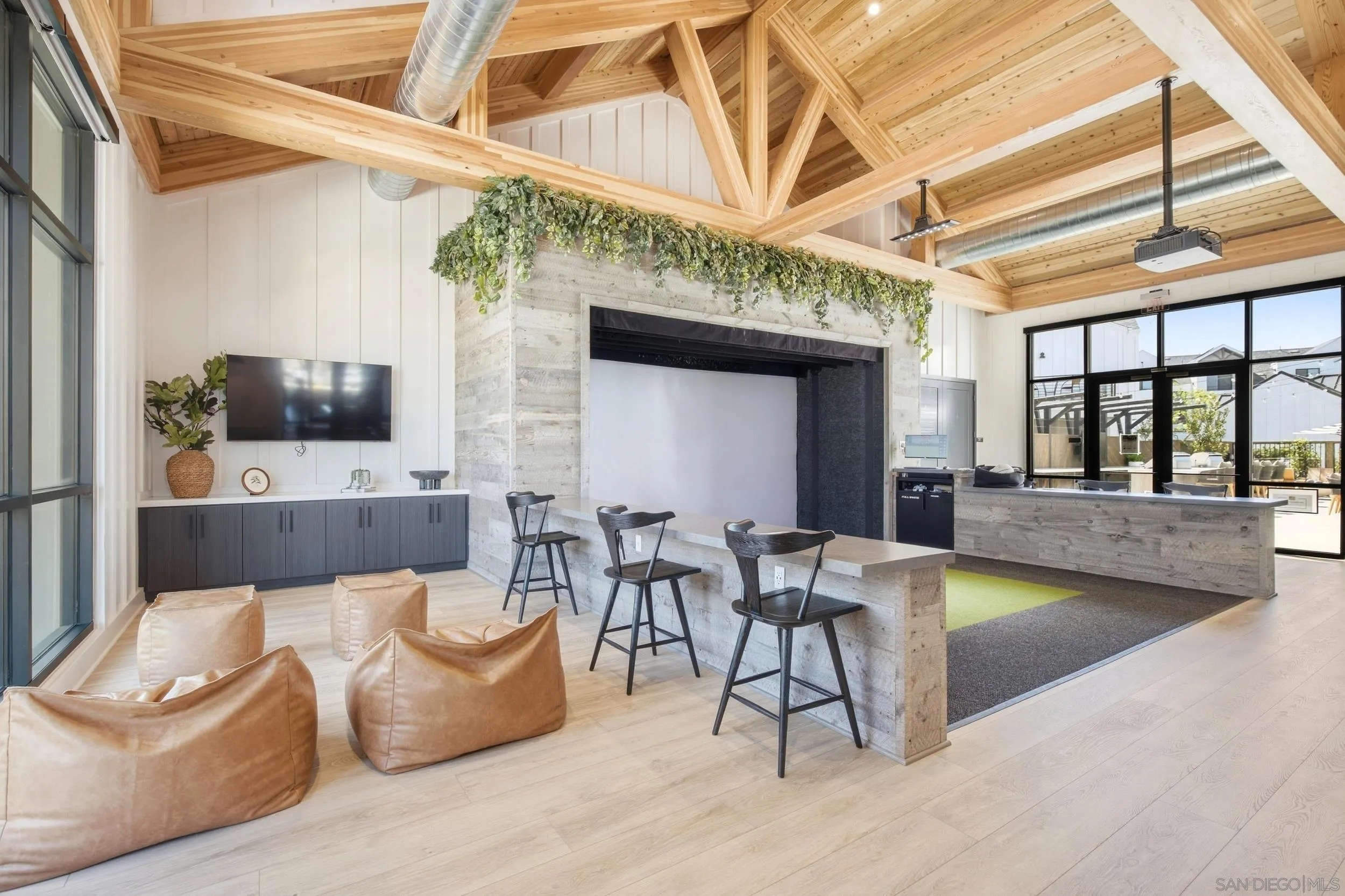 https://cdn.realtyfeed.com/cdn/127/260022950/b670d7db31c0d62585abf06c0ff04a4c.webp