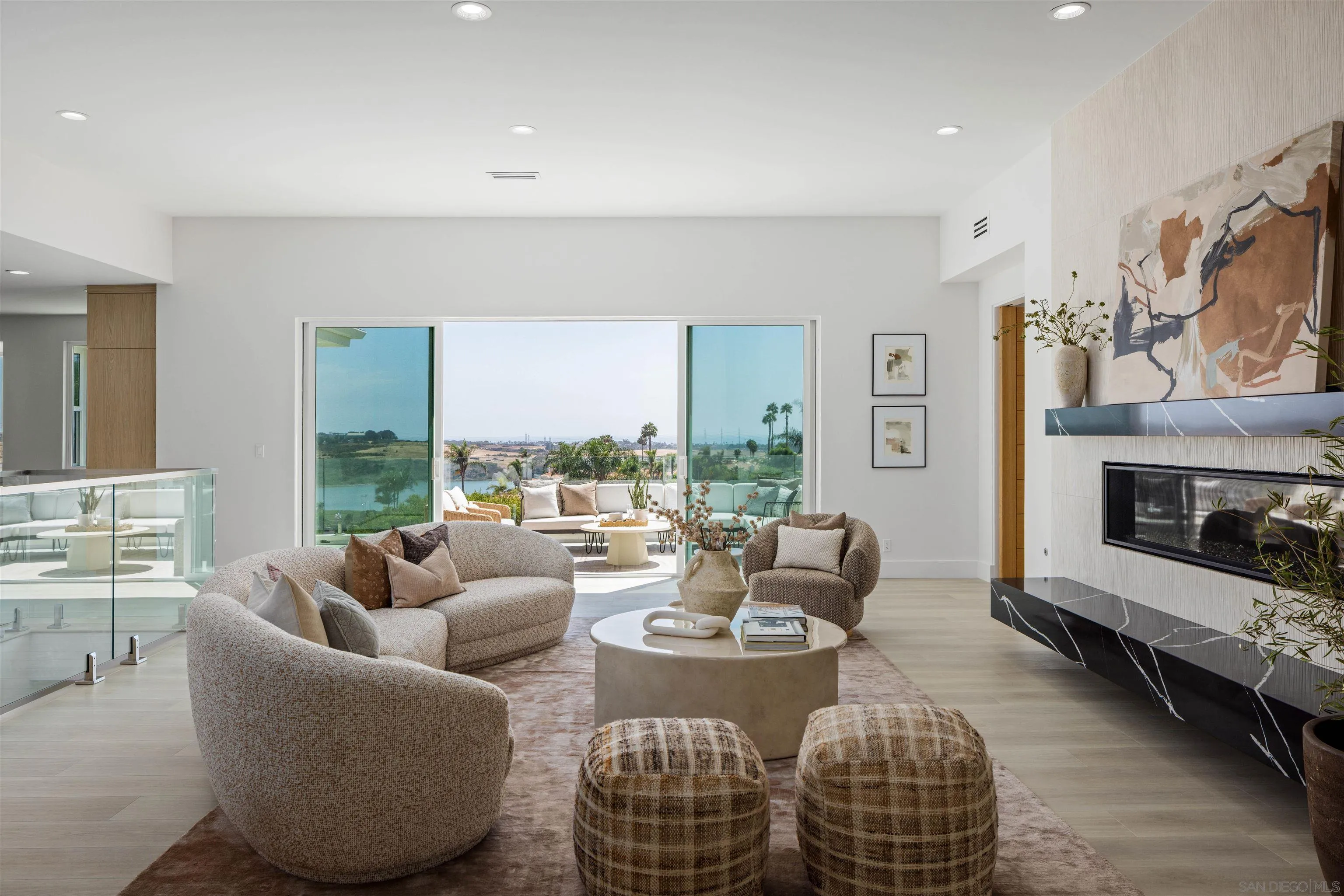 https://cdn.realtyfeed.com/cdn/127/260022951/36218782533cb928dfe5ba2a592a6854.webp