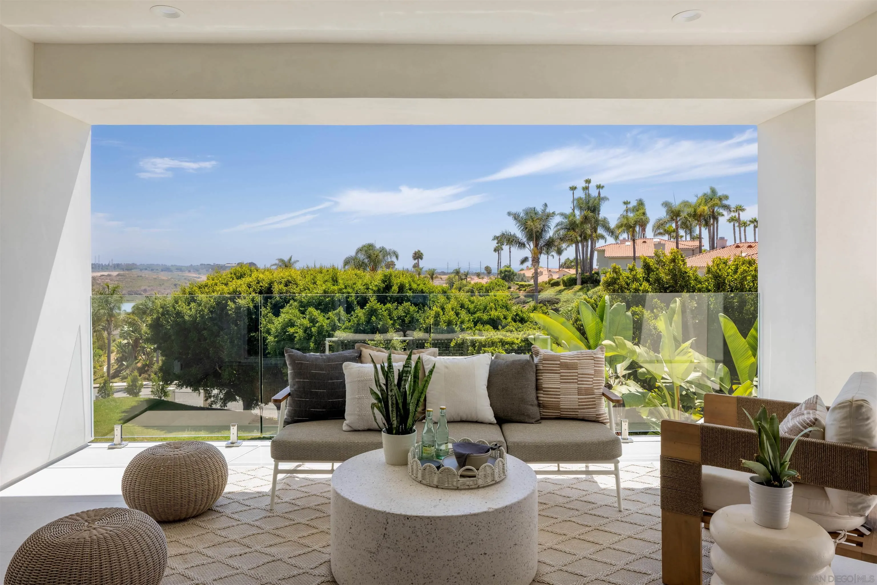 https://cdn.realtyfeed.com/cdn/127/260022951/4be71d62faf4a8c546d8904c577272ed.webp