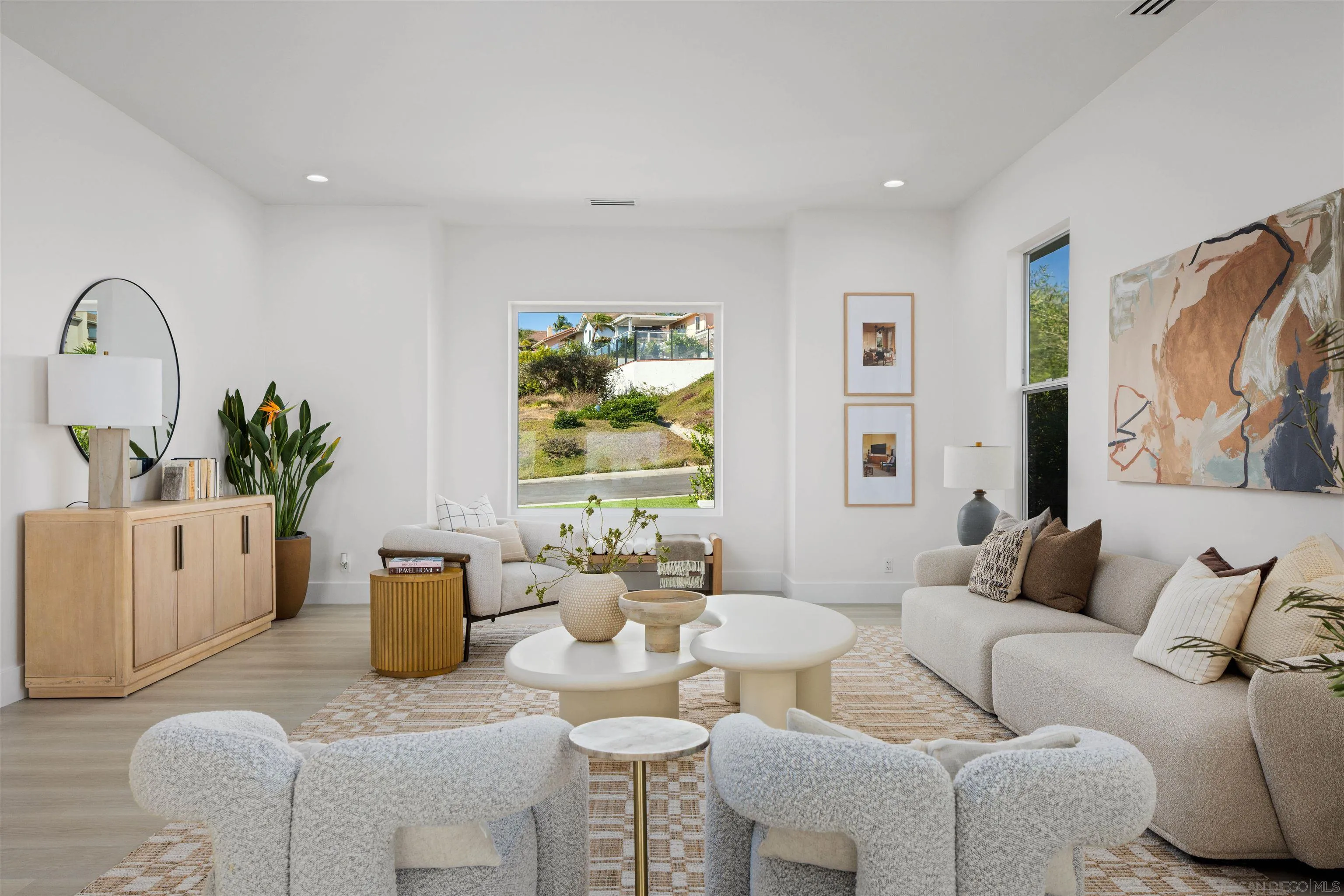 https://cdn.realtyfeed.com/cdn/127/260022951/c63f654f1eec197c378b139d63e3024e.webp