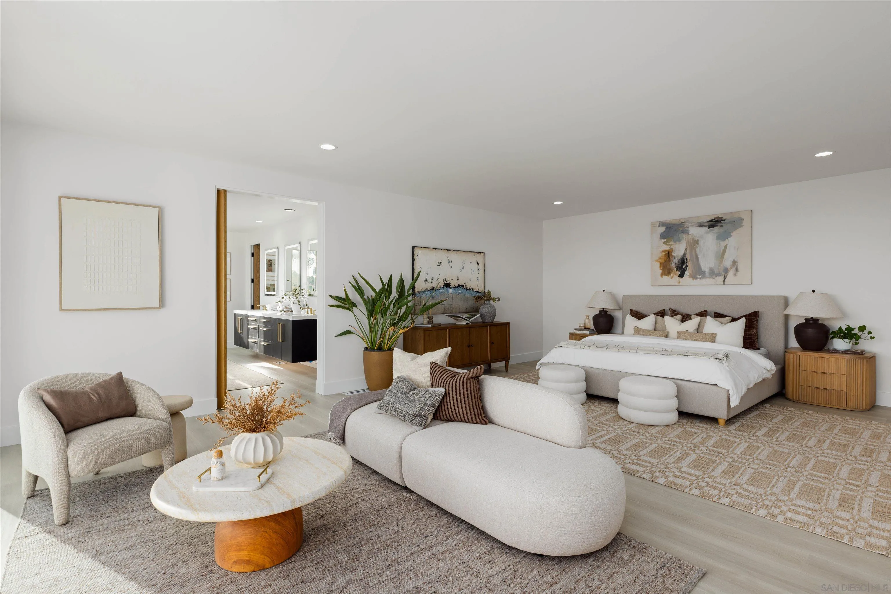 https://cdn.realtyfeed.com/cdn/127/260022951/ec774ab91ec0b5424d2e711474dfaefb.webp