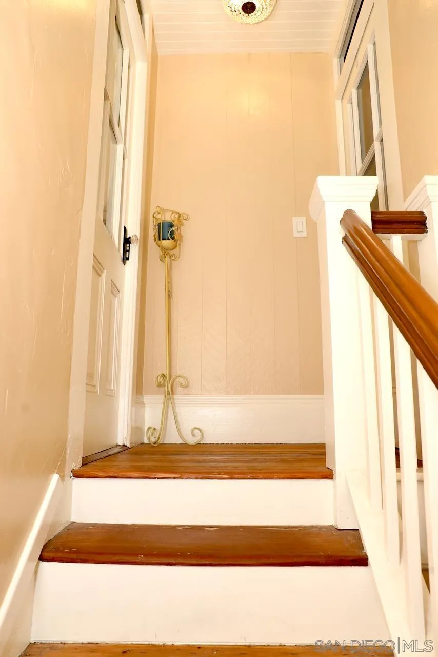 https://cdn.realtyfeed.com/cdn/127/260022955/a2193b9857bdc49394bbae66563c35b9.webp