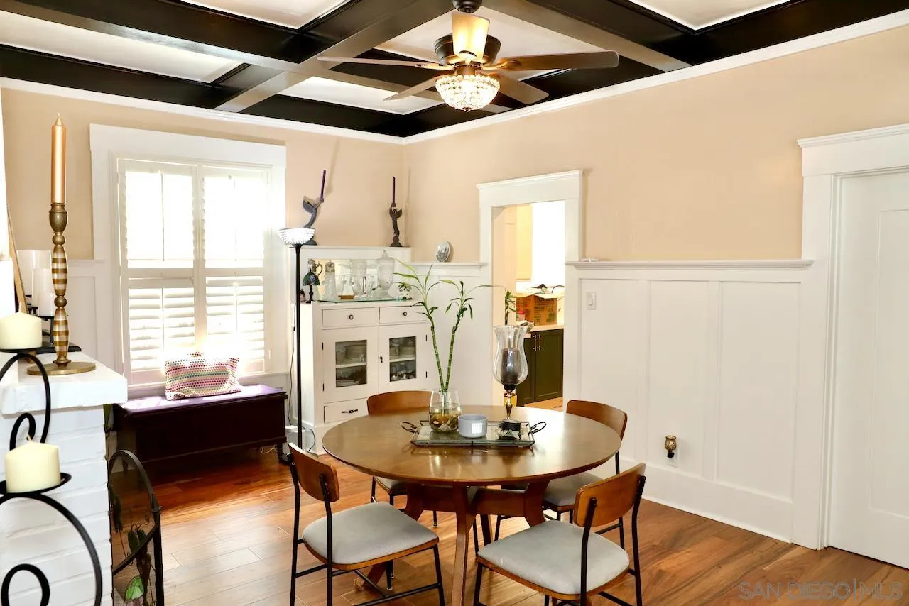 https://cdn.realtyfeed.com/cdn/127/260022955/a4acd3bc26a170a67b99fa33ecc58b50.webp
