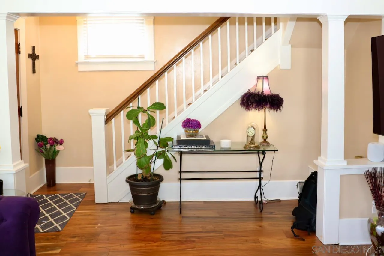 https://cdn.realtyfeed.com/cdn/127/260022955/da9dec572516d412c9a00f42cf3eeeab.webp