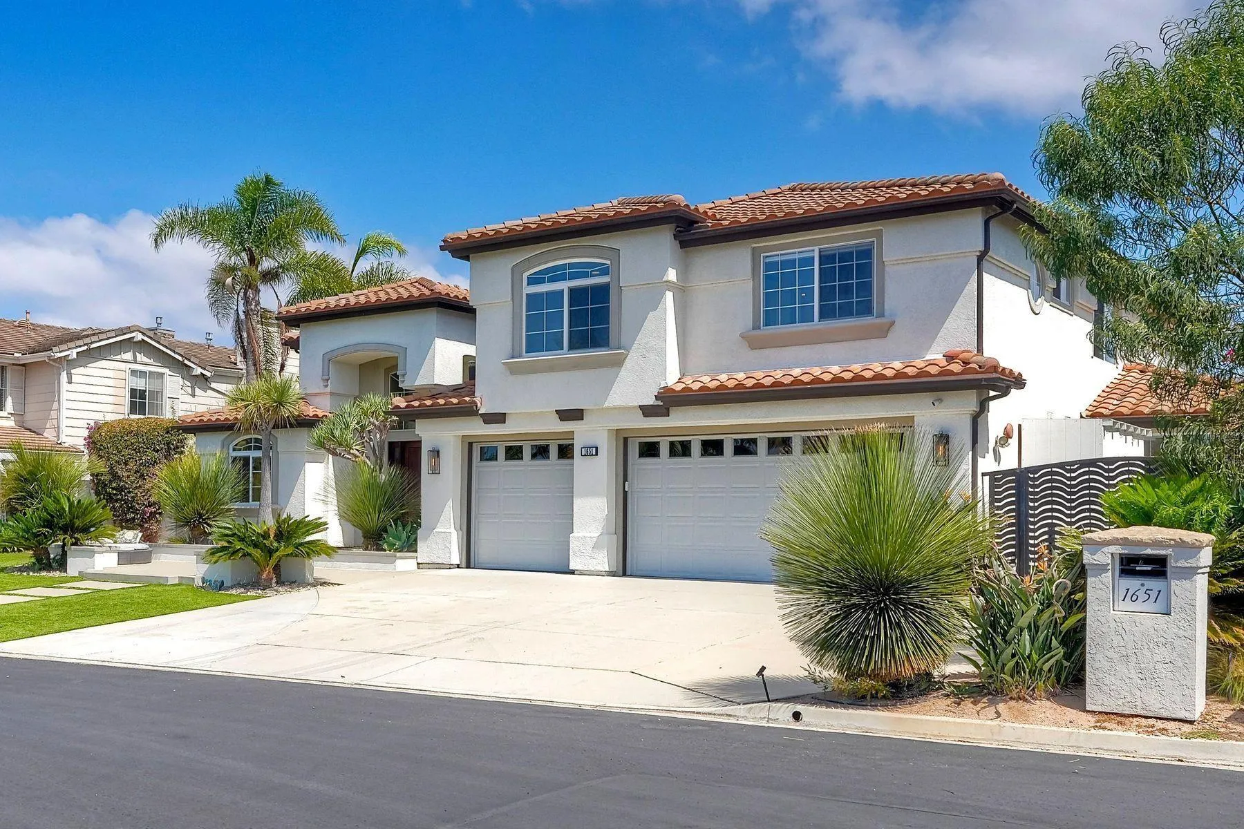 https://cdn.realtyfeed.com/cdn/127/260022956/c8cbded17e778d16ea9f80c20bdbd94a.webp