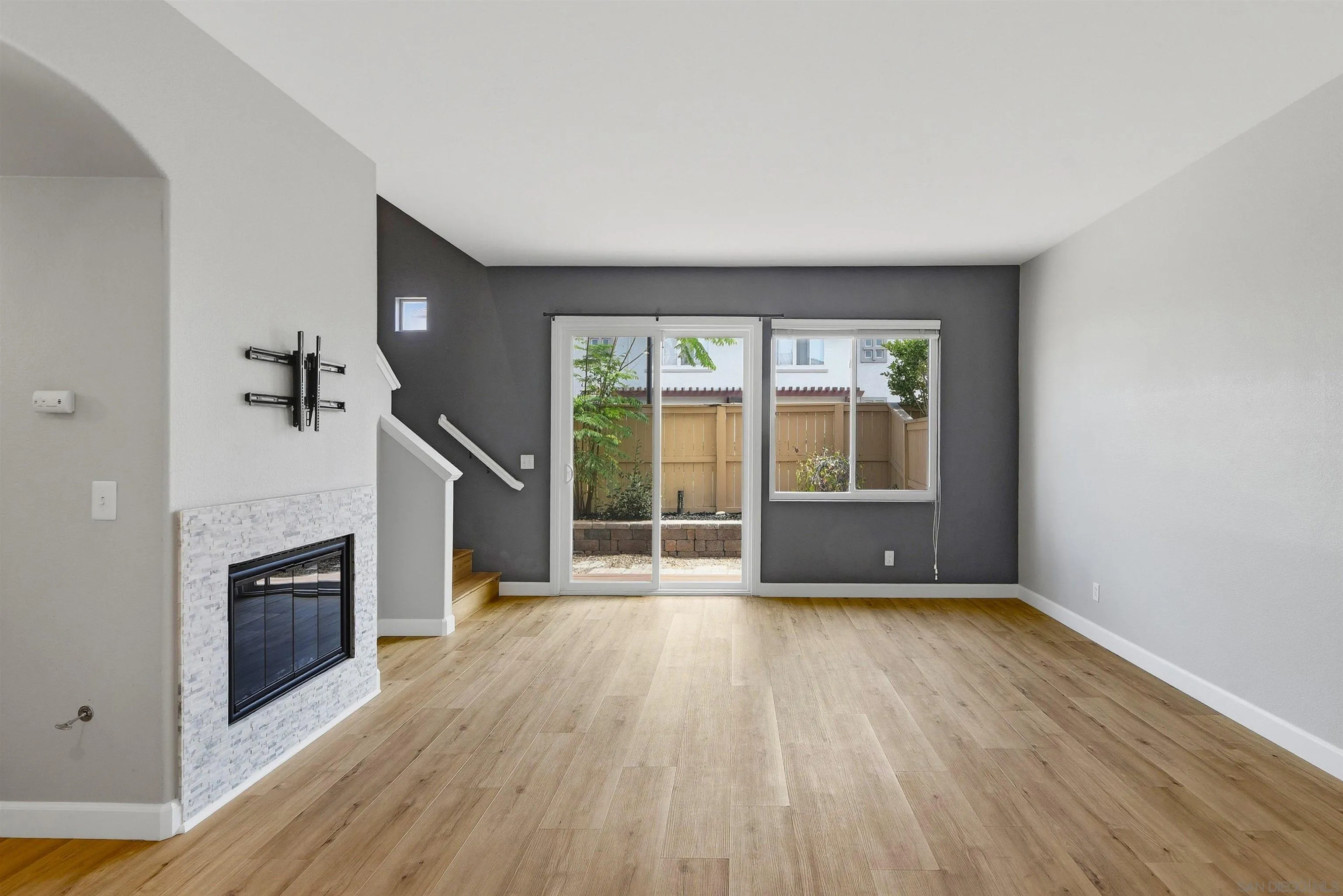 https://cdn.realtyfeed.com/cdn/127/260022958/34f4d159089c19147ad97e653519f138.webp