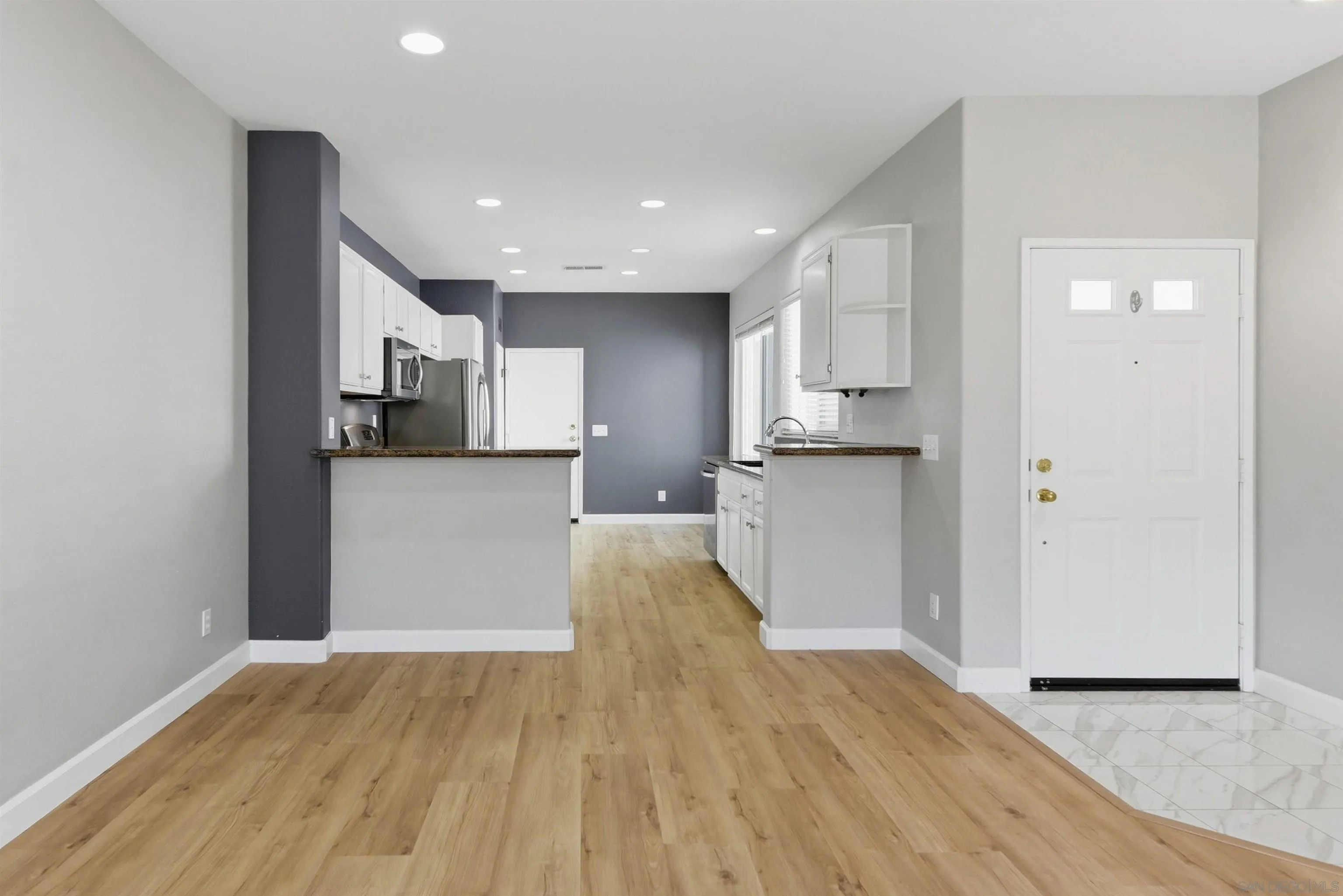 https://cdn.realtyfeed.com/cdn/127/260022958/37b0a7e687db4b0ad13f771e55dc4be1.webp