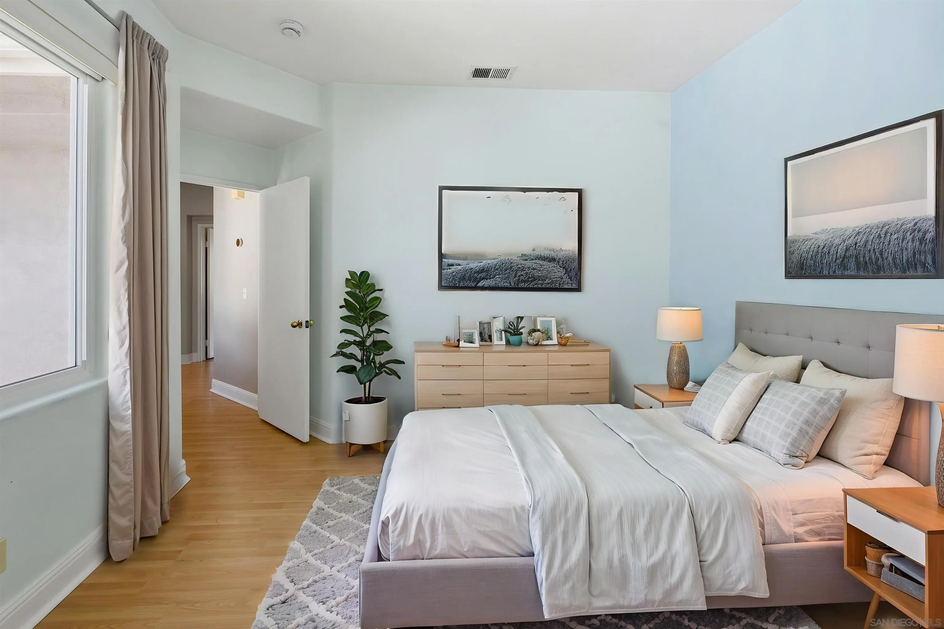 https://cdn.realtyfeed.com/cdn/127/260022958/3d3dc85a0cd4ceedbbe29f559669b76c.webp