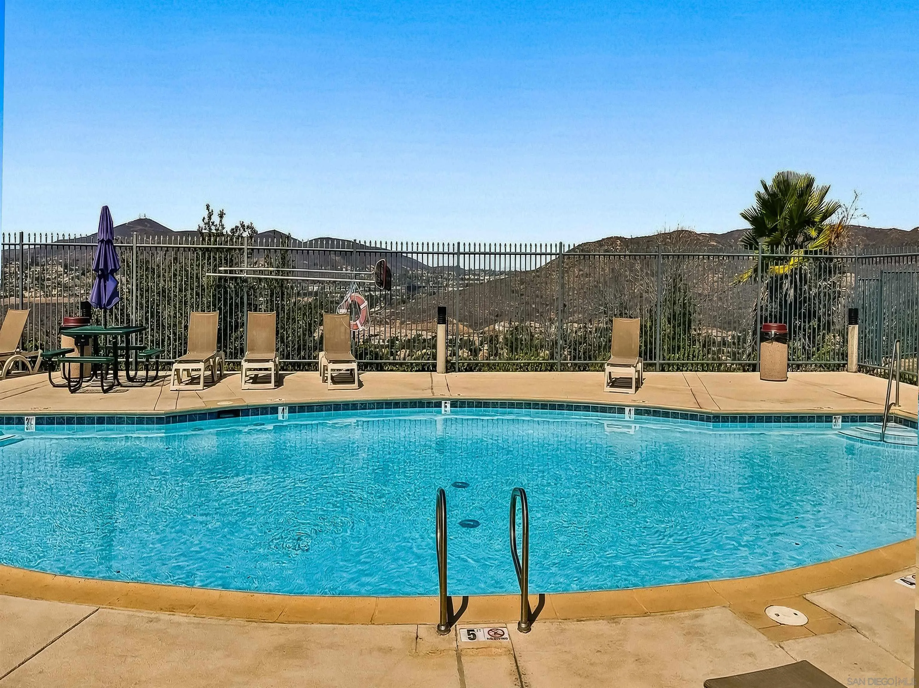 https://cdn.realtyfeed.com/cdn/127/260022958/b2c445cf1f9c6ee8f10c1ec36f736d46.webp