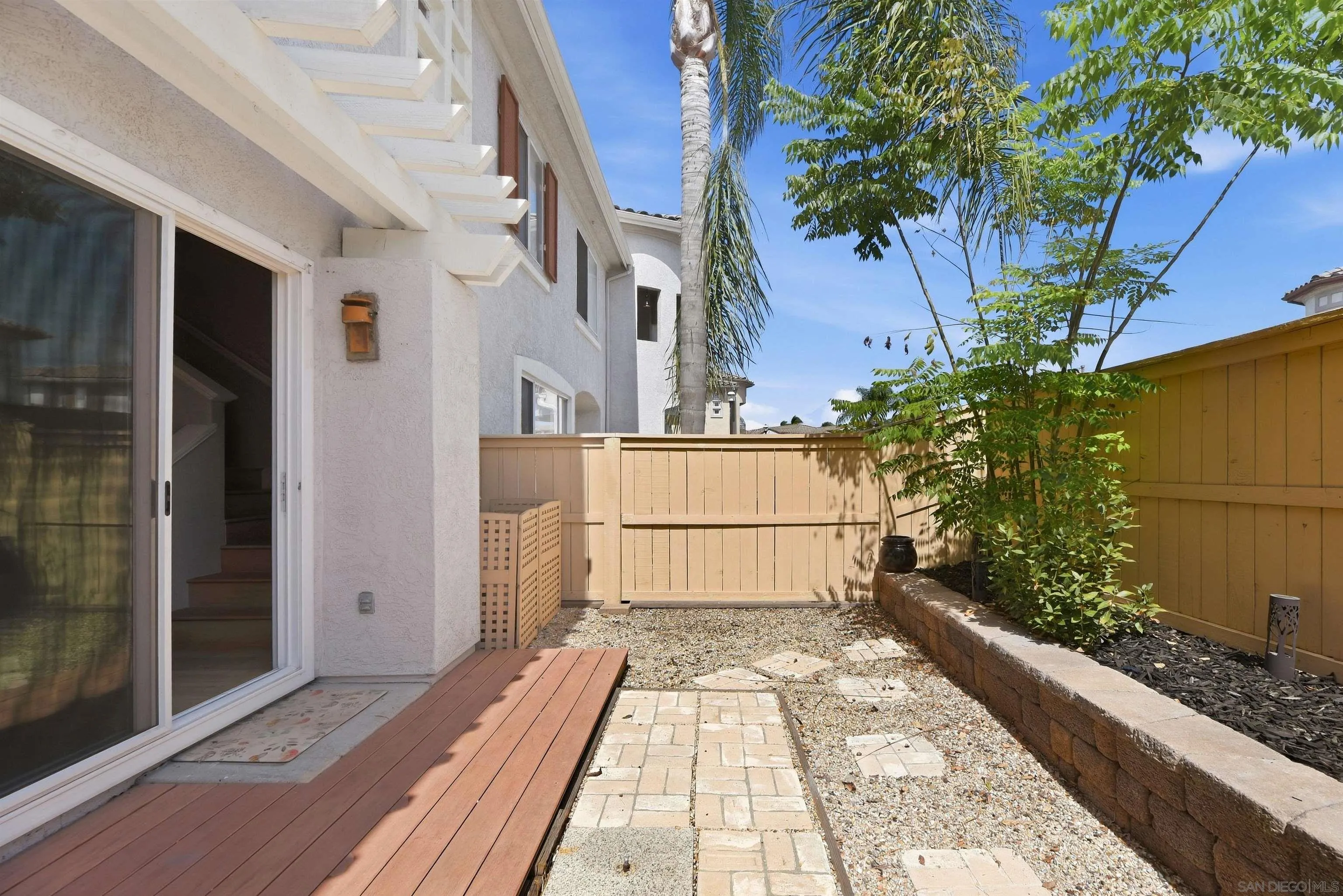 https://cdn.realtyfeed.com/cdn/127/260022958/b4bd0068c318416547c9c280ffcd3984.webp