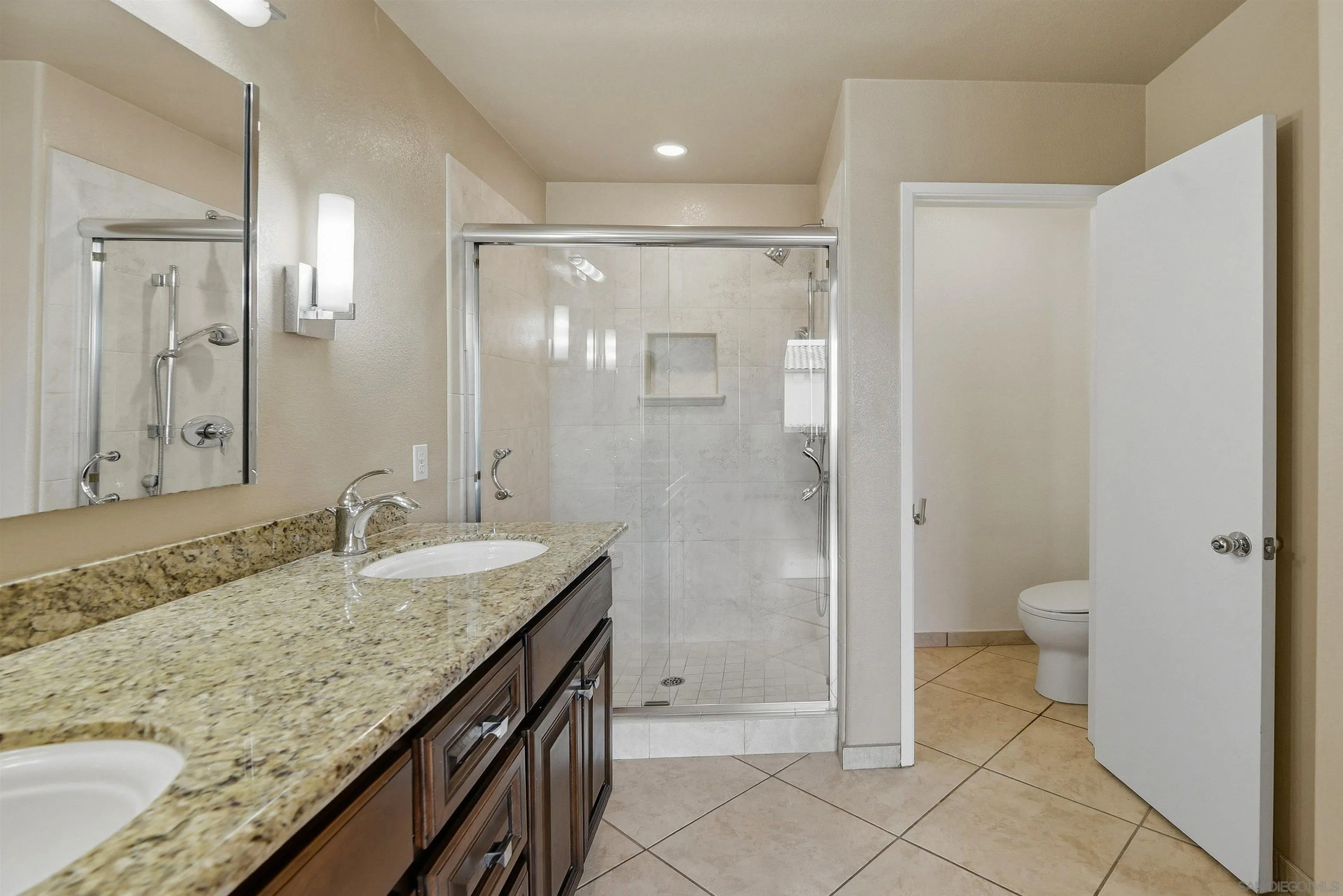 https://cdn.realtyfeed.com/cdn/127/260022958/bc25504726885f3774dff96b187c6602.webp