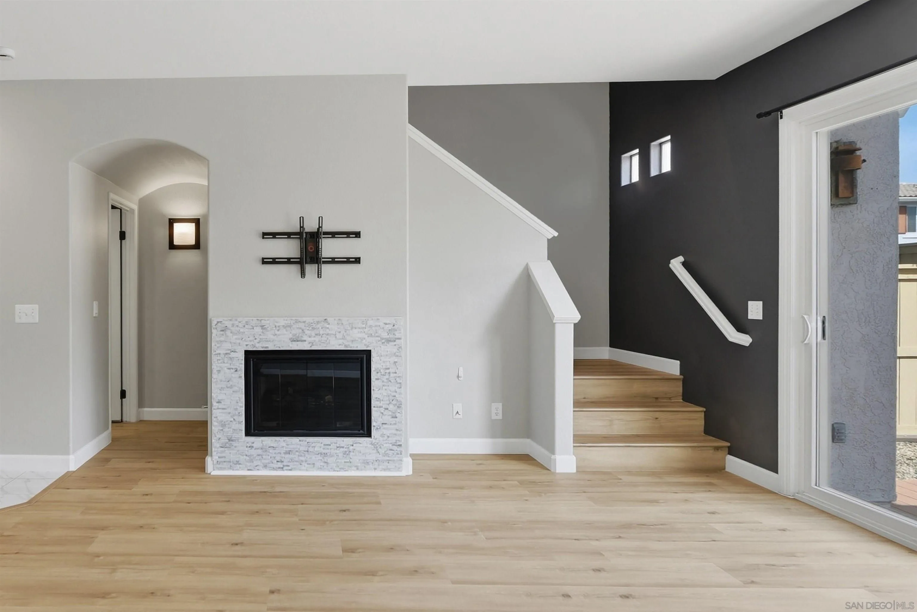 https://cdn.realtyfeed.com/cdn/127/260022958/d2cc4a3b2e428e3600277e4ef7dd3441.webp