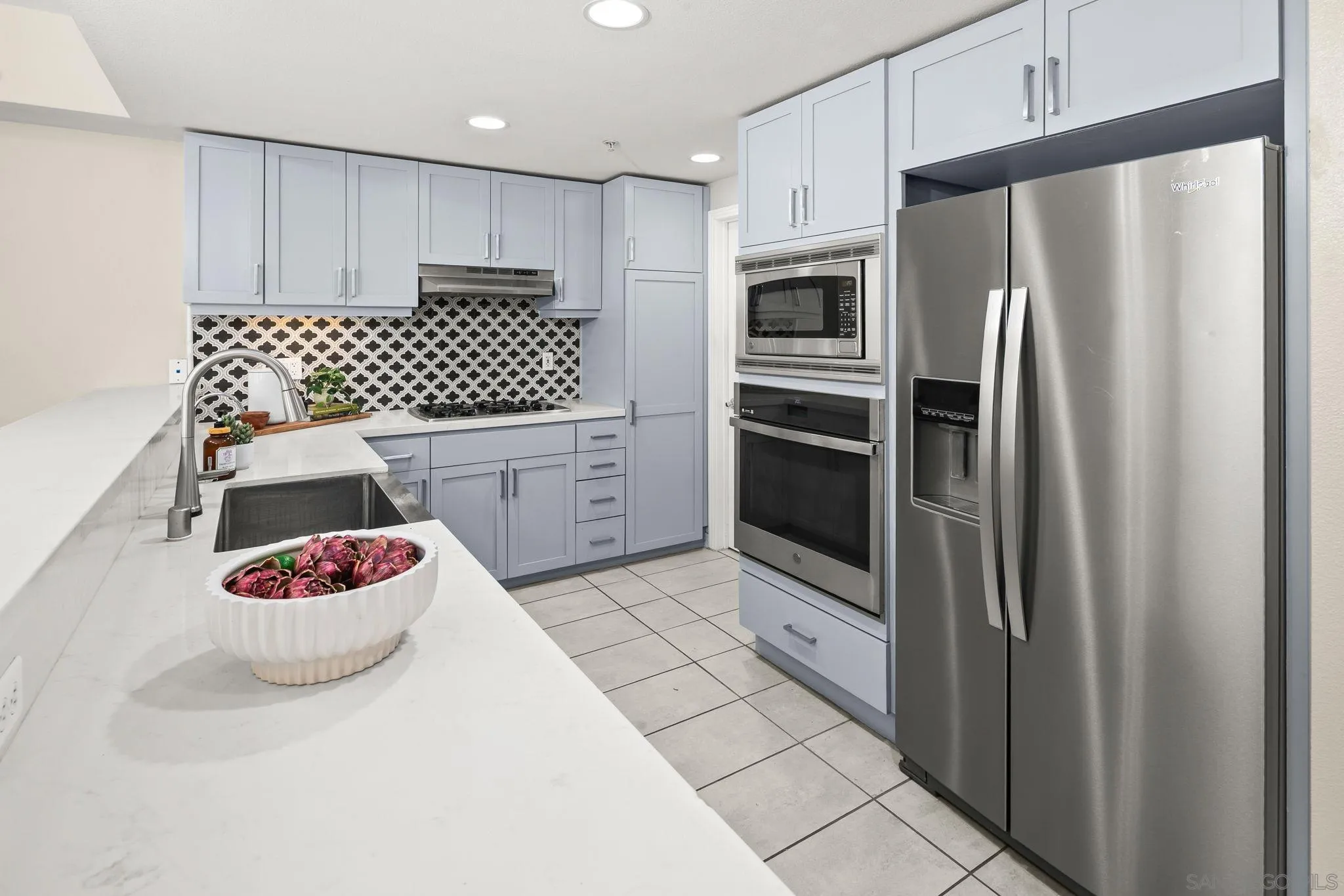 https://cdn.realtyfeed.com/cdn/127/260022960/1aa1417e7641aaf117104a76c5e0cde7.webp