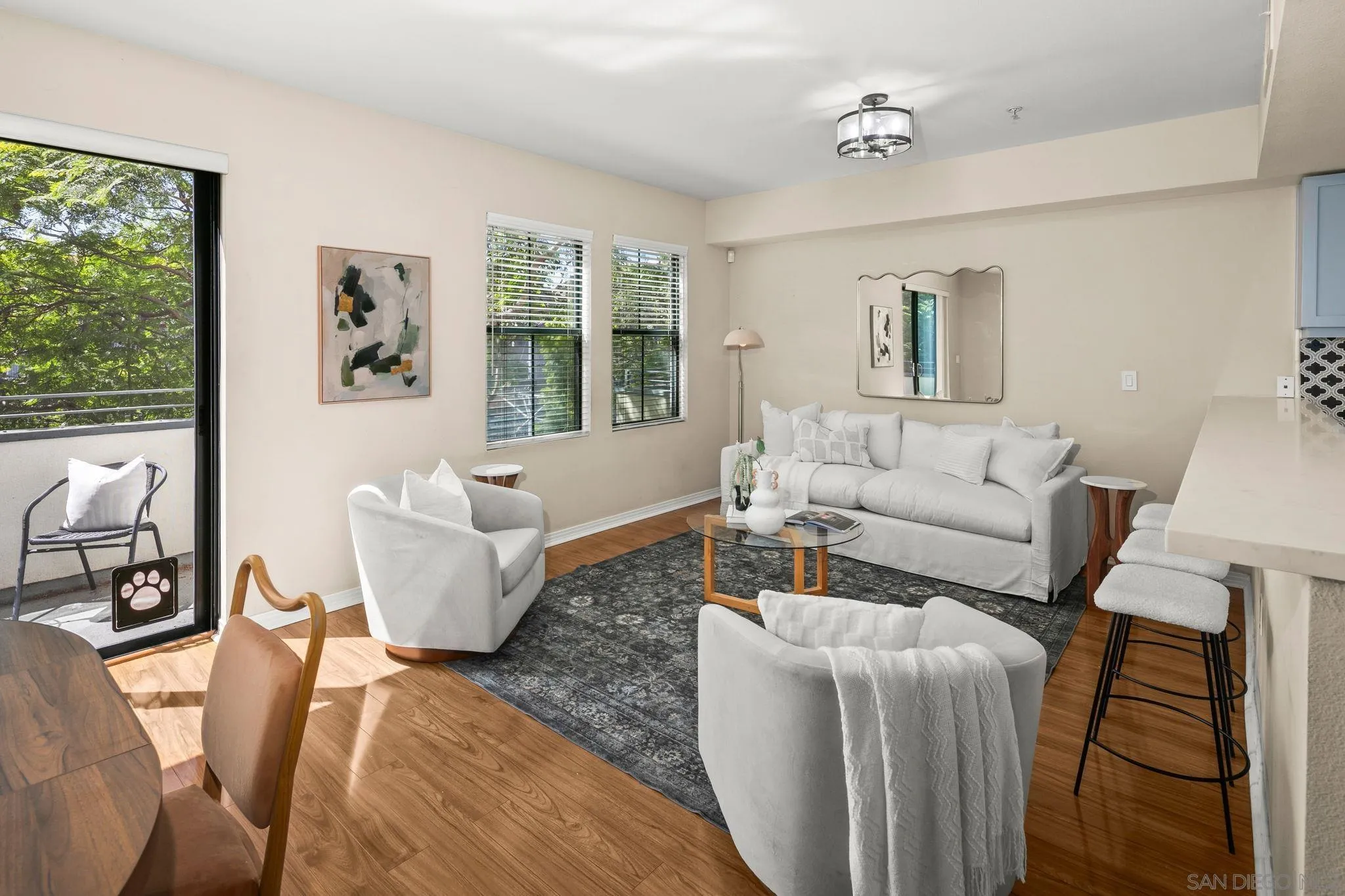 https://cdn.realtyfeed.com/cdn/127/260022960/7b45cd6a9f2d1b630fea2a150478e3f0.webp
